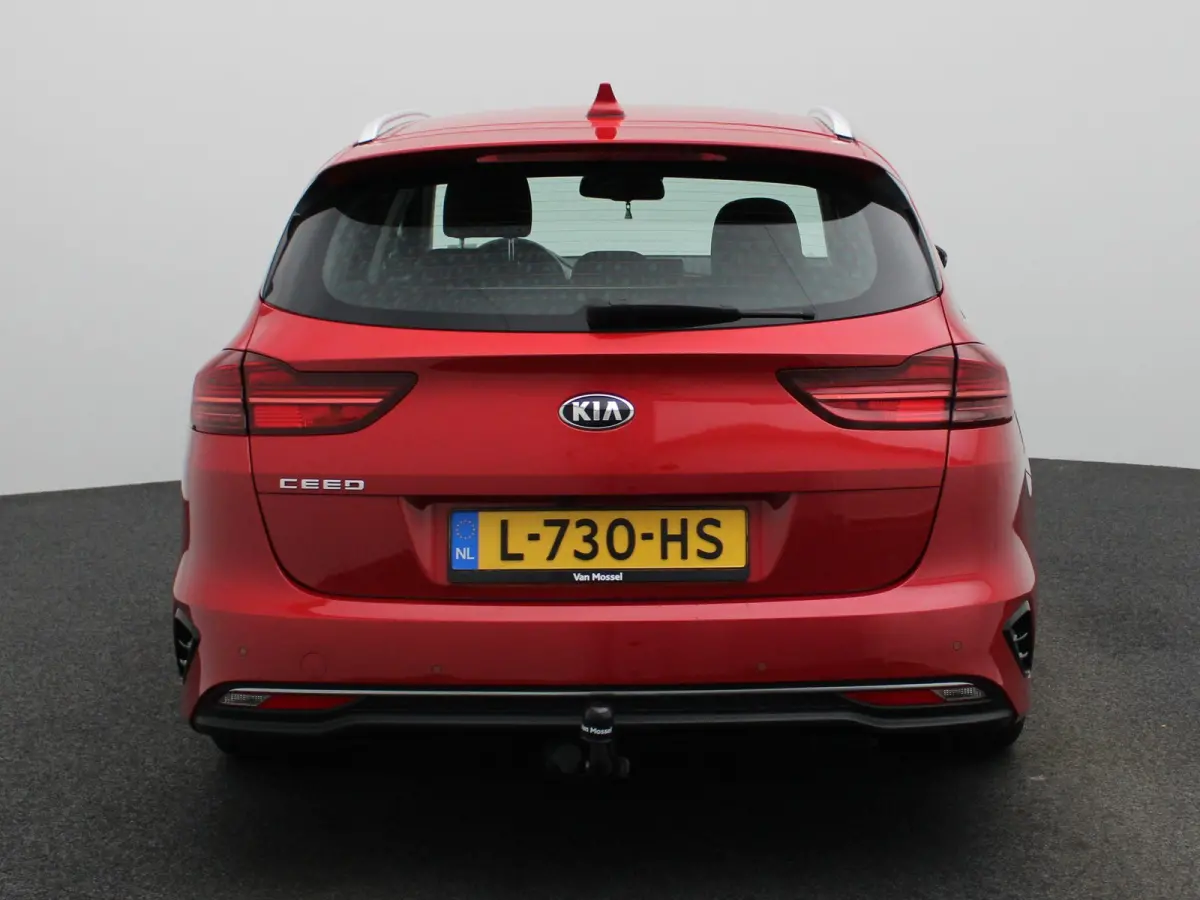 1.0 T-GDi DynamicLine | Apple Carplay / Android Auto | Achteruitrijcamera | Parkeersensoren | Trekhaak |