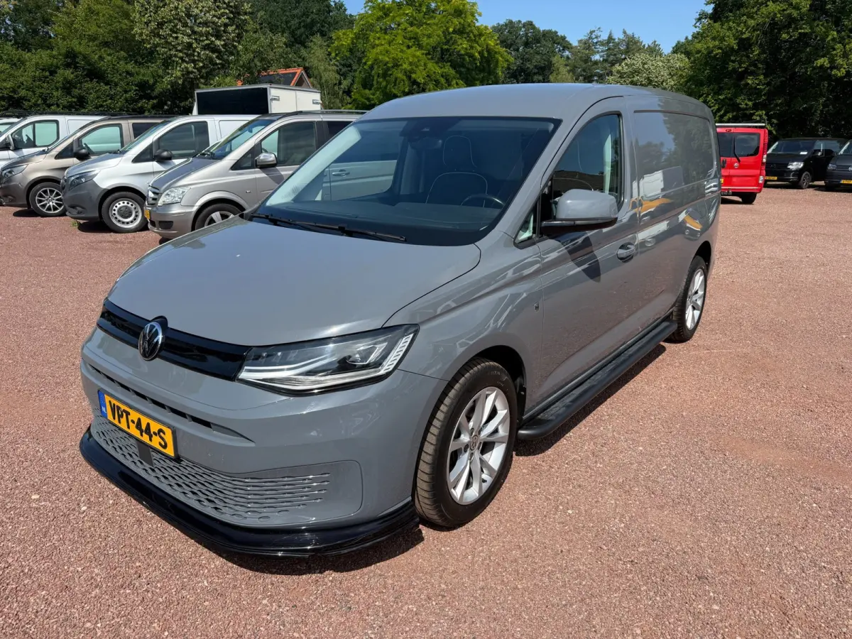 Maxi 2.0 TDI L2H1 Automaat Lederen Stoelen Sidebars