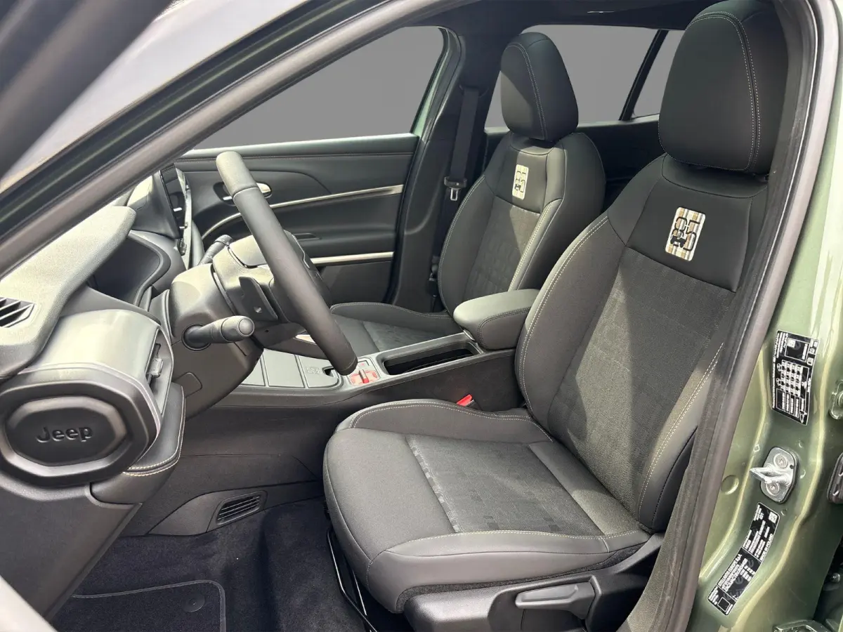1.2 e-Hybrid 85th Anniversary MY'27 | Navigatie | Stoelverwarming | Schuifdak | Two-Tone Lak | Apple Carplay/Android Auto | Adaptive Cruise Control |