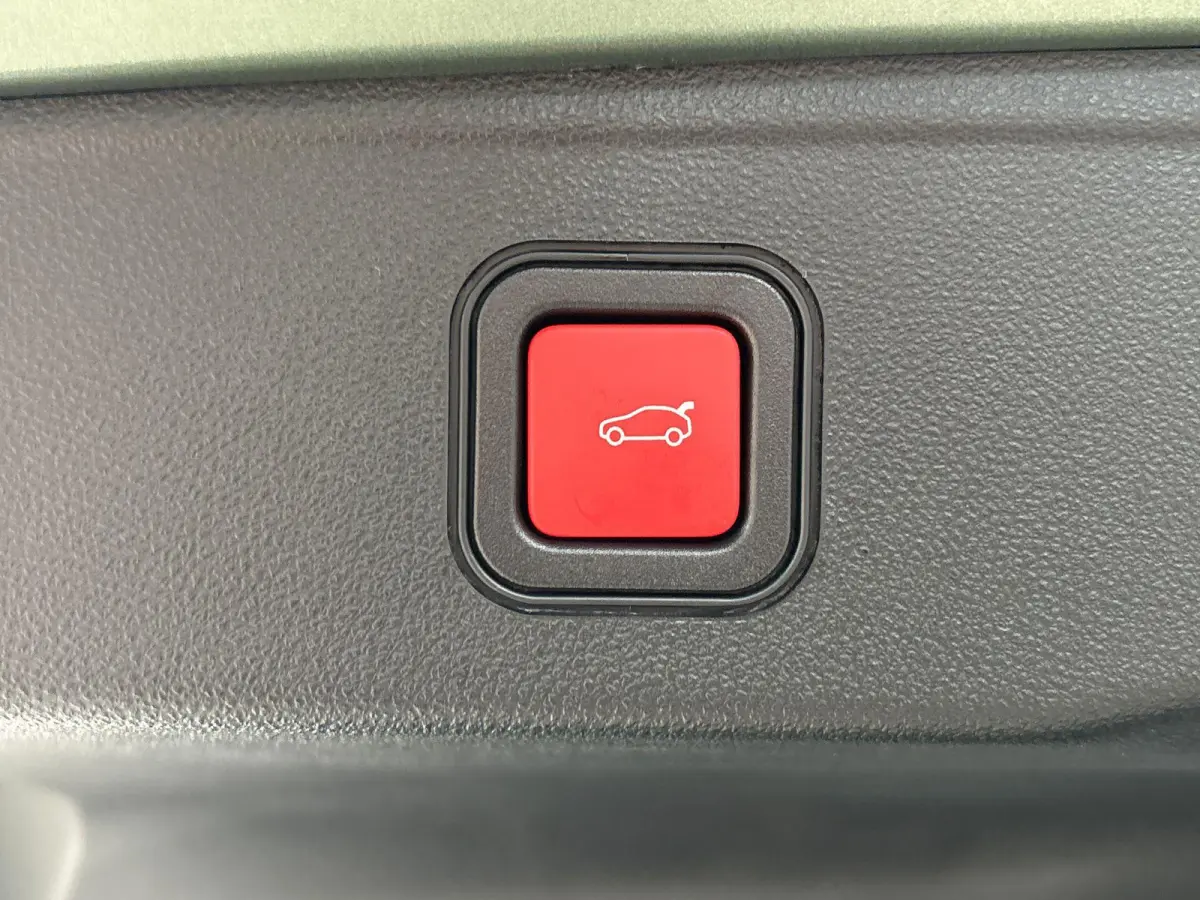 1.2 e-Hybrid 85th Anniversary MY'27 | Navigatie | Stoelverwarming | Schuifdak | Two-Tone Lak | Apple Carplay/Android Auto | Adaptive Cruise Control |