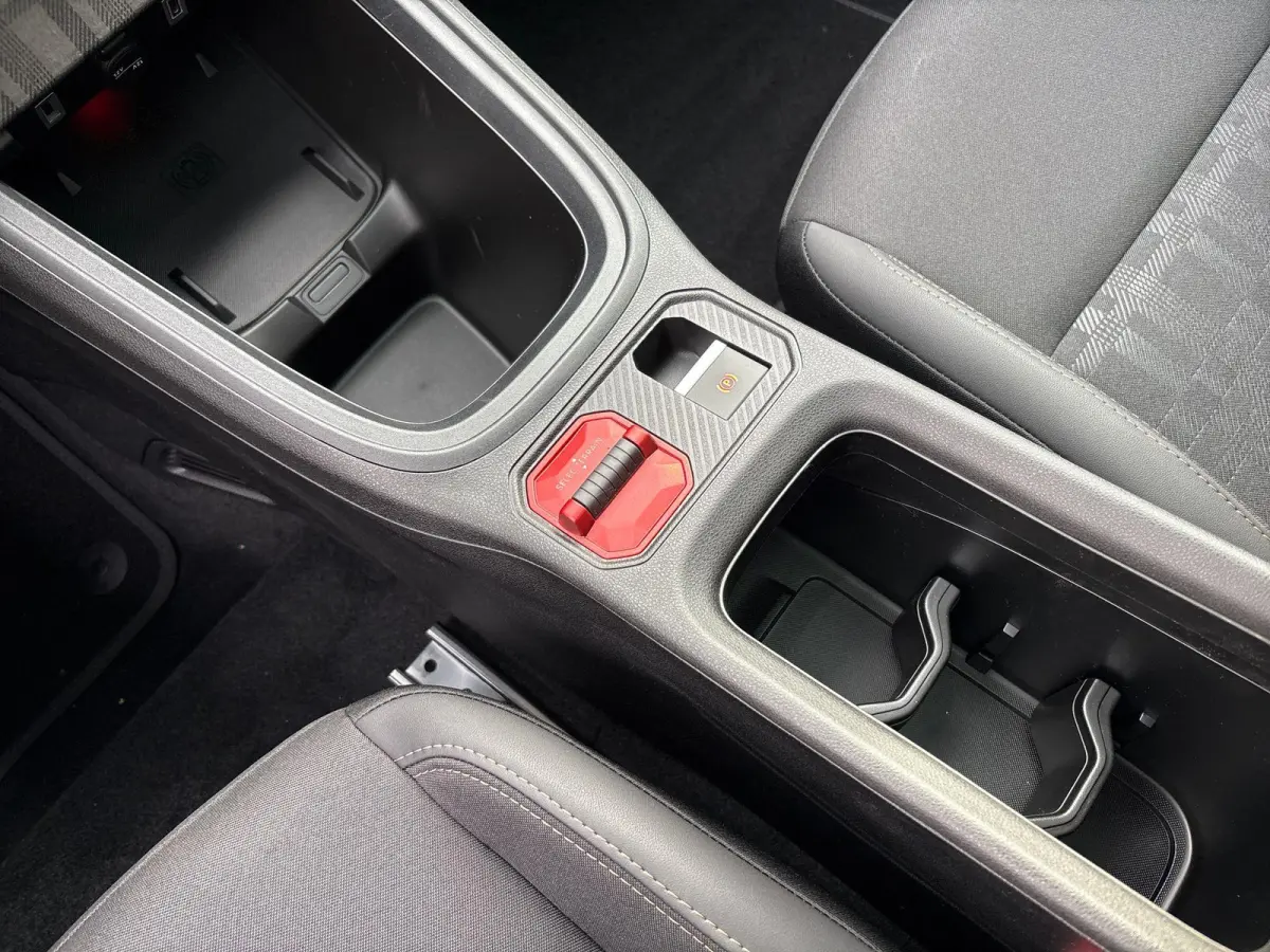 1.2 e-Hybrid 85th Anniversary MY'27 | Navigatie | Stoelverwarming | Schuifdak | Two-Tone Lak | Apple Carplay/Android Auto | Adaptive Cruise Control |
