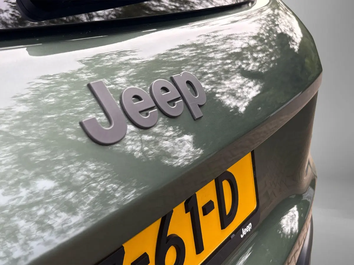1.2 e-Hybrid 85th Anniversary MY'27 | Navigatie | Stoelverwarming | Schuifdak | Two-Tone Lak | Apple Carplay/Android Auto | Adaptive Cruise Control |