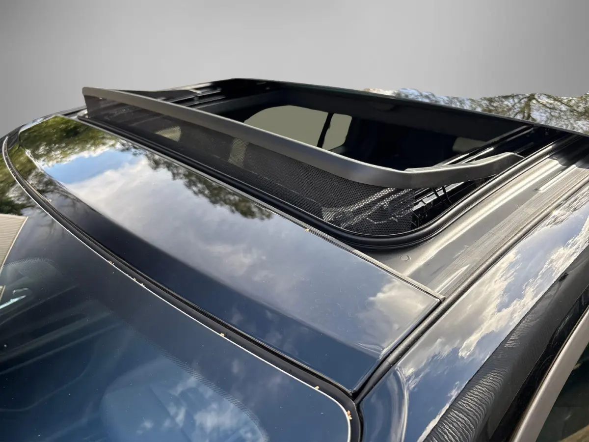 Summit 54 kWh MY'27 | Apple Carplay/ Android Auto | Stoelverwarming | Elektrisch Schuif/kanteldak | LMV 18" |
