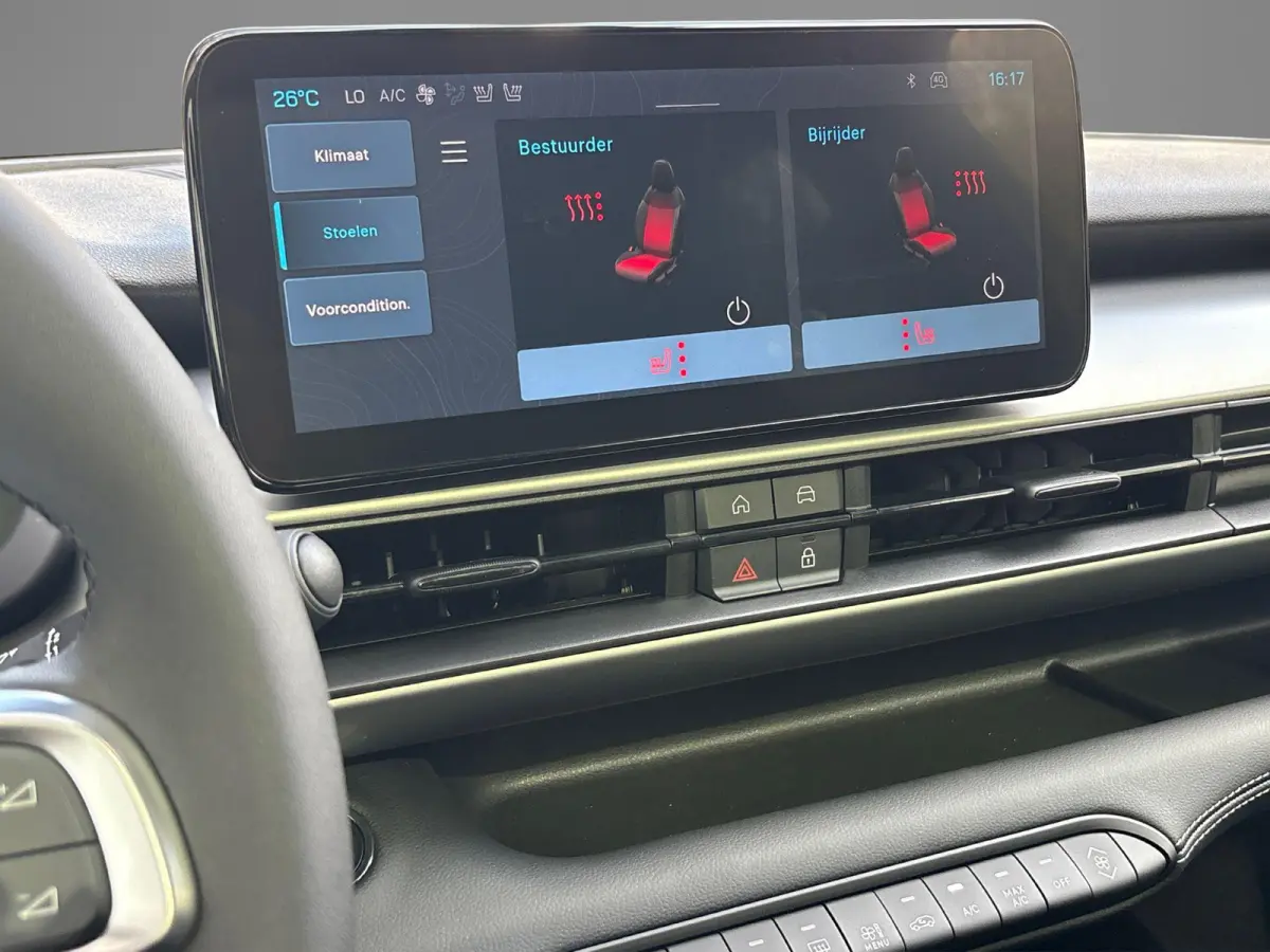 Summit 54 kWh MY'27 | Apple Carplay/ Android Auto | Stoelverwarming | Elektrisch Schuif/kanteldak | LMV 18" |