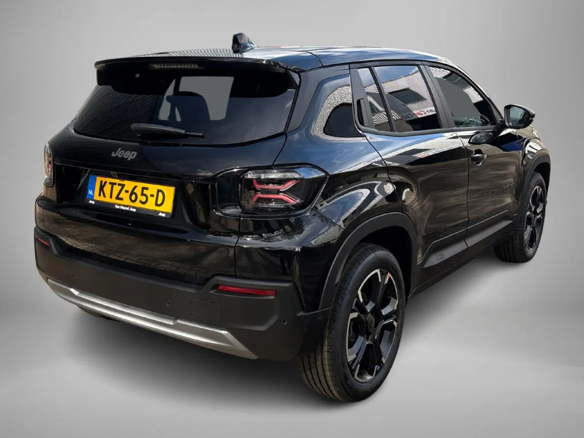 Summit 54 kWh MY'27 | Apple Carplay/ Android Auto | Stoelverwarming | Elektrisch Schuif/kanteldak | LMV 18" |