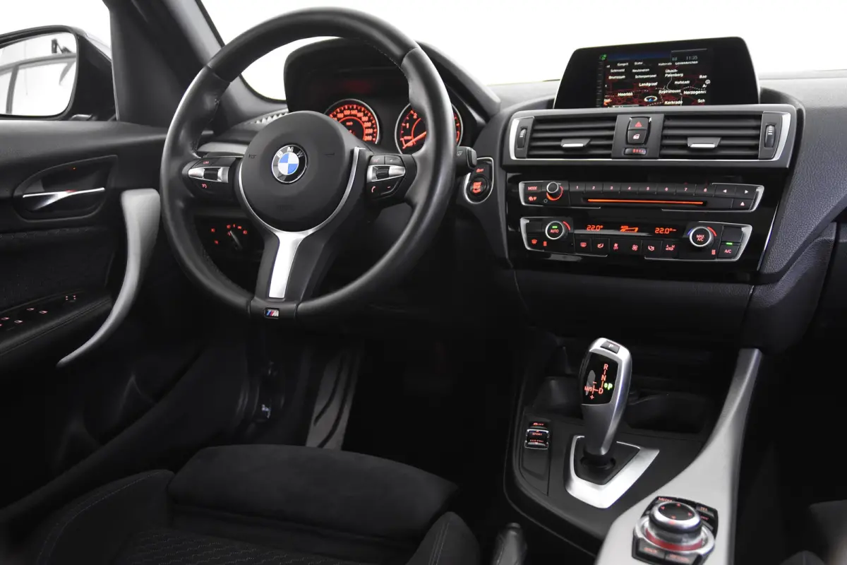 118i A M-Sport *Navigatie*2x M*Schuifdak*