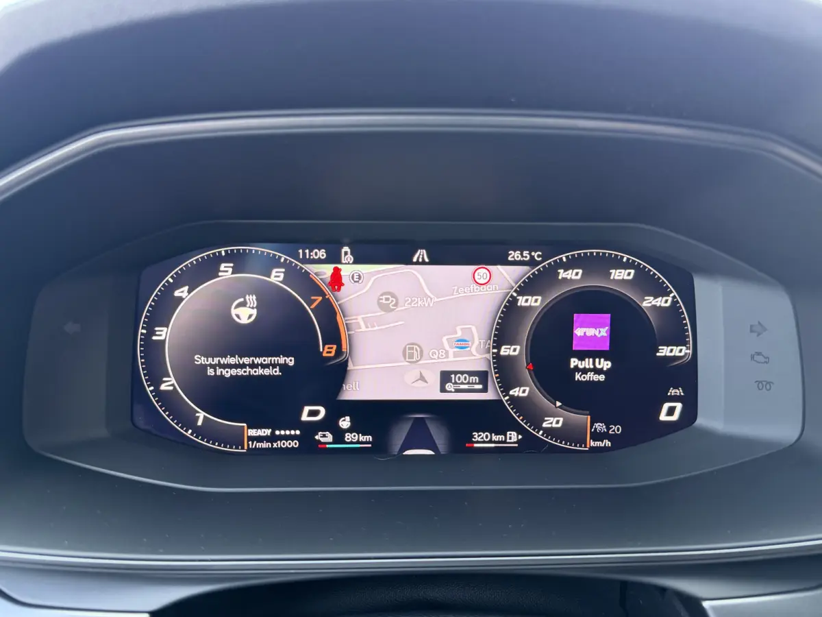 1.5 TSI e-Hybrid 204 PK Business Carplay Achteruitrijcamera Keyless Entry Stuurverwarming Matrix LED Elektrisch bereik (WLTP): Tot ca. 131 km!!