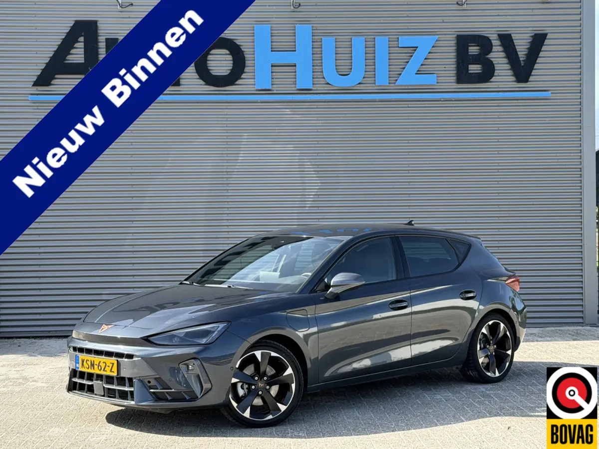 1.5 TSI e-Hybrid 204 PK Business Carplay Achteruitrijcamera Keyless Entry Stuurverwarming Matrix LED Elektrisch bereik (WLTP): Tot ca. 131 km!!
