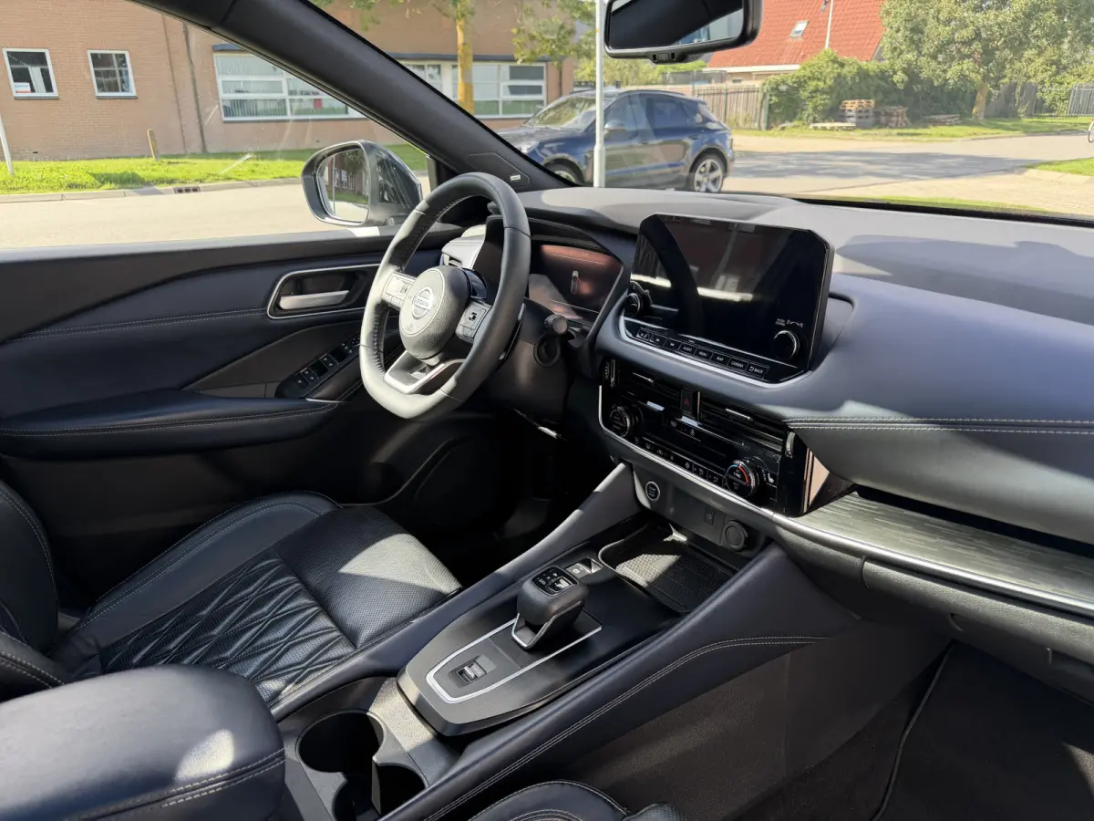 1.3 MHEV Xtronic Tekna Plus Massage | Panorama