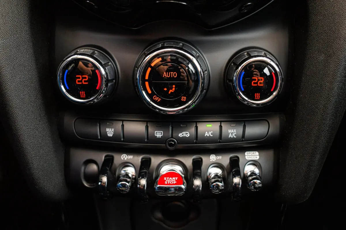 Mini 2.0 S Chili Serious Business Automaat +NAP NL-auto