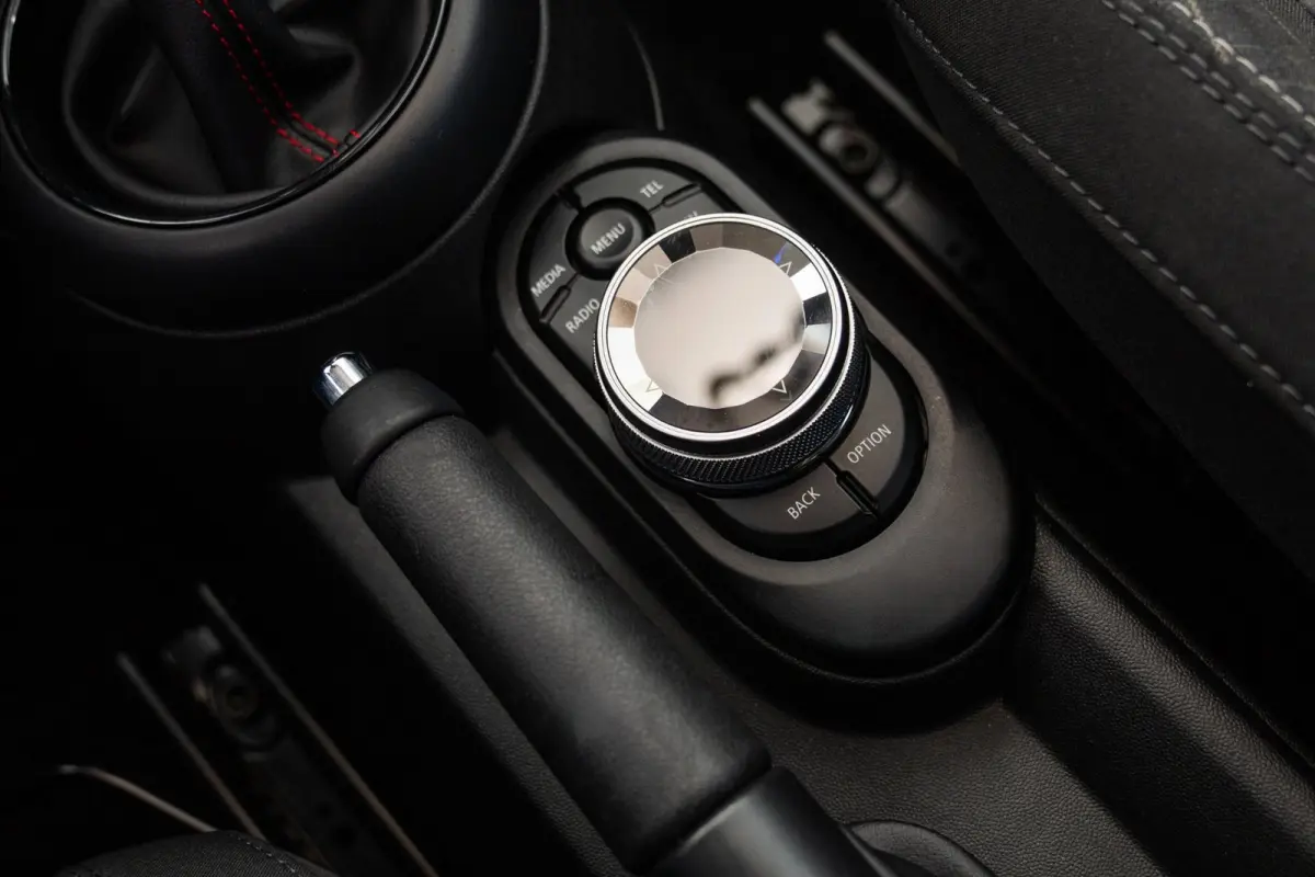 Mini 2.0 S Chili Serious Business Automaat +NAP NL-auto
