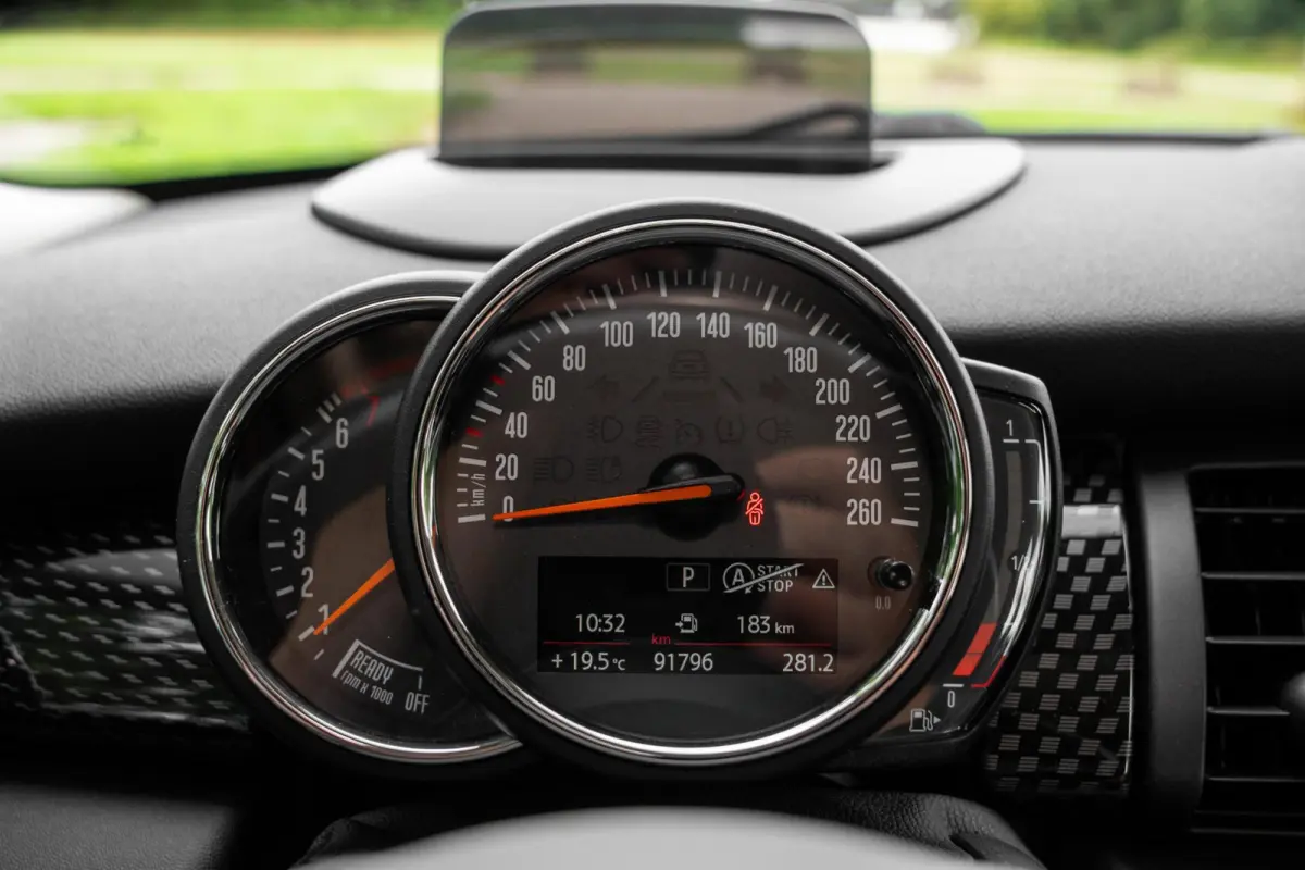 Mini 2.0 S Chili Serious Business Automaat +NAP NL-auto