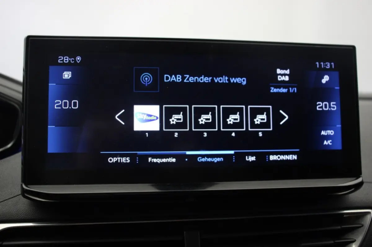 1.2 PureTech Allure Automaat - Digitaal Cockpit, Carplay, Camera, Half Leer