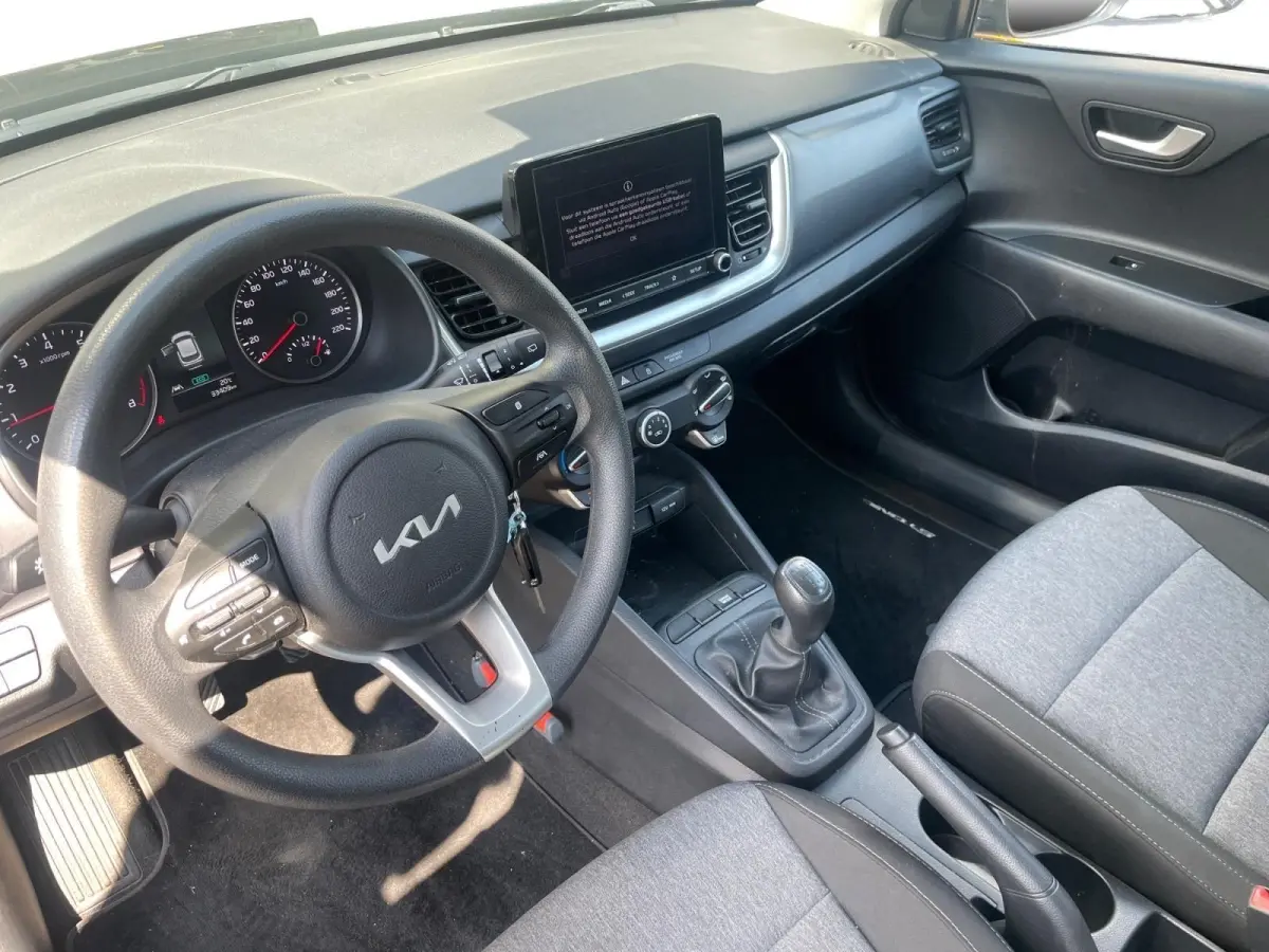 1.0 T-GDi MHEV ComfortLine | Bluetooth | Airco | Elektrische Ramen | Camera | Lane Assist |