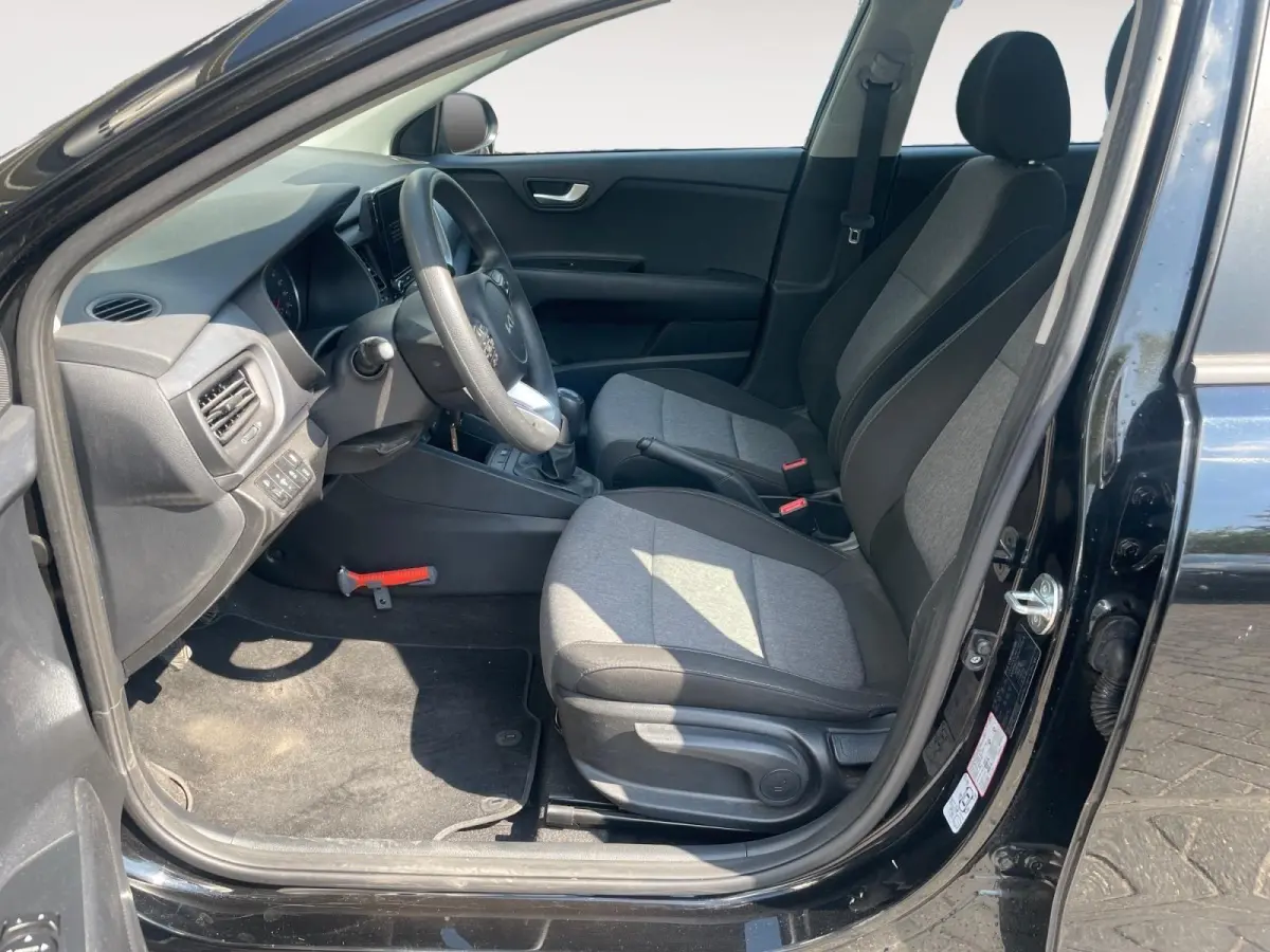 1.0 T-GDi MHEV ComfortLine | Bluetooth | Airco | Elektrische Ramen | Camera | Lane Assist |