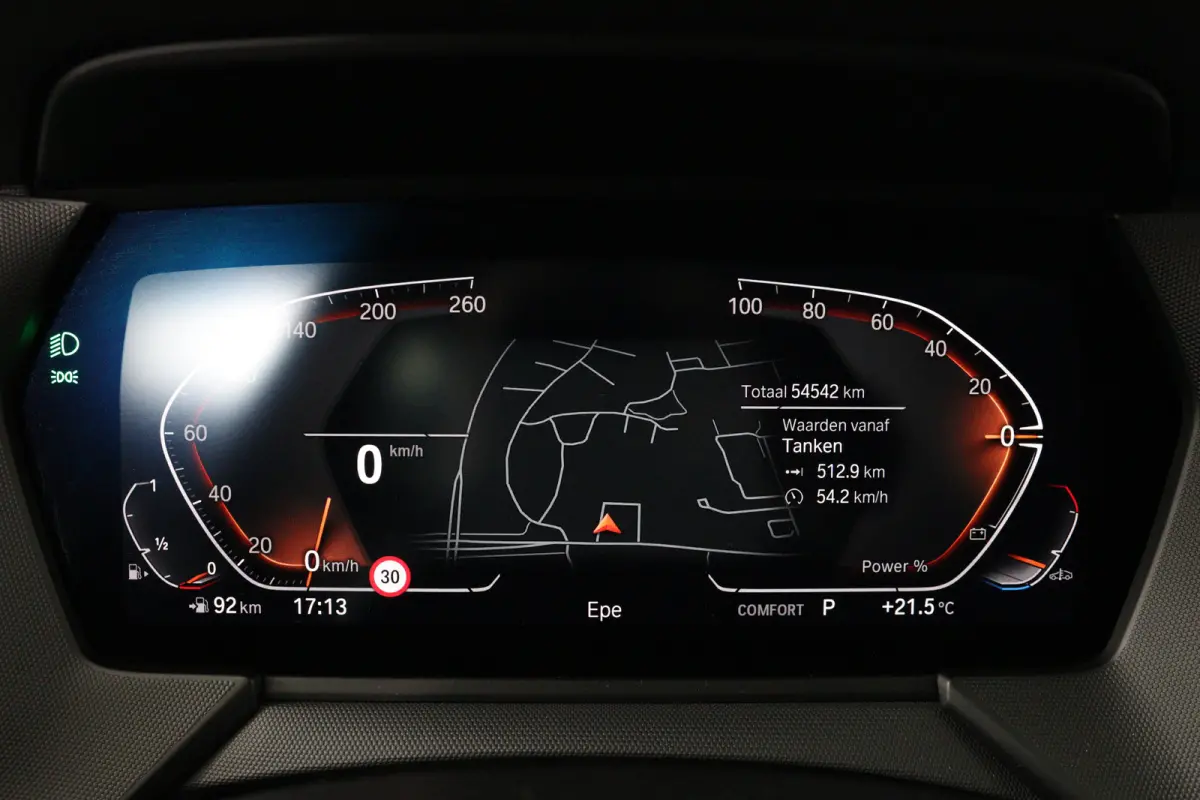 120i High Executive Edition | M- Perfomance Pack! | Open Dak | Leder | Sfeerverlichting | Camera | Sportstoelen | Clima | Stoel/Stuur Verwarming | Navi | LED | Cruise Control | Keyless