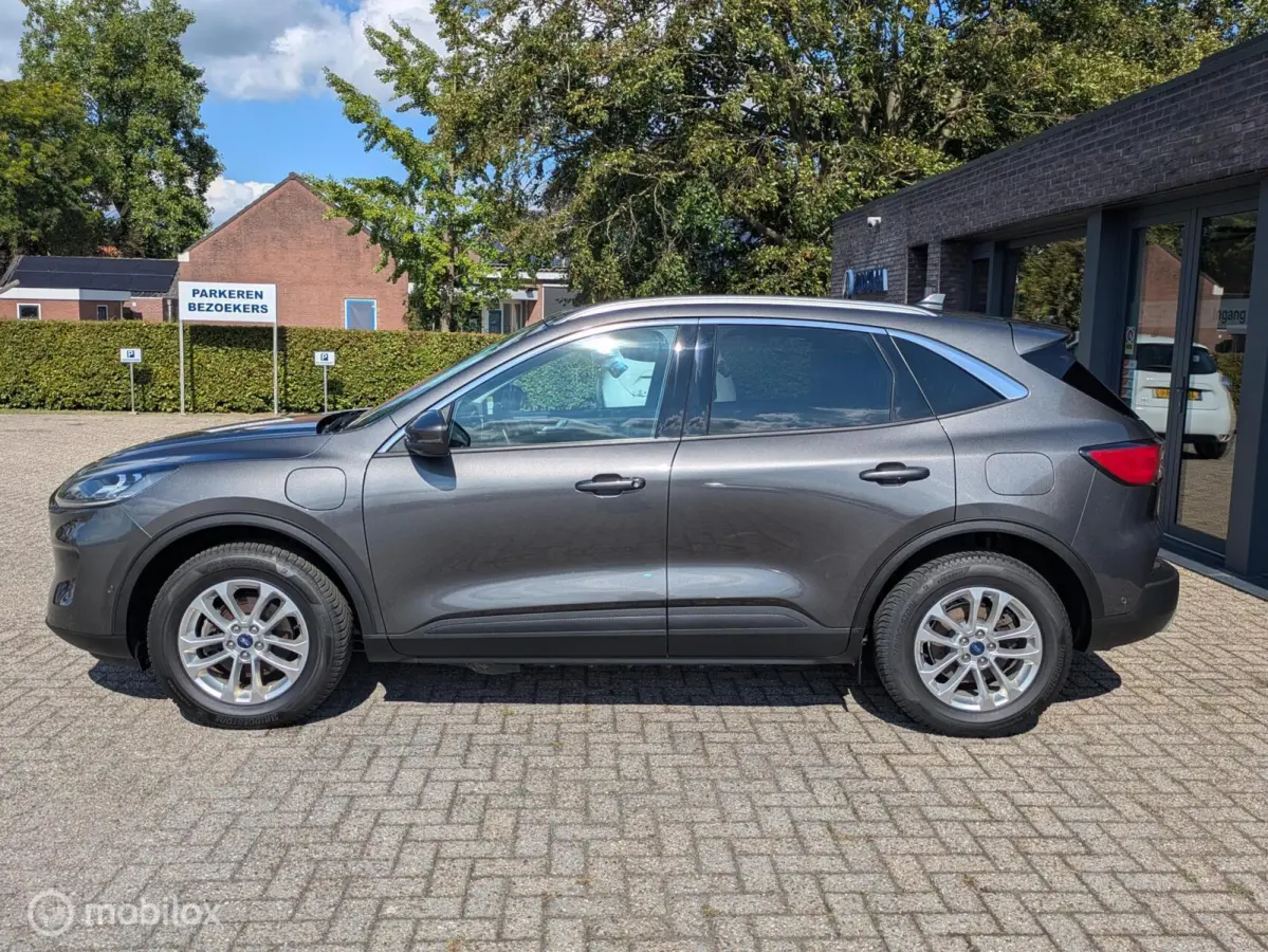 2.5 PHEV Titanium X