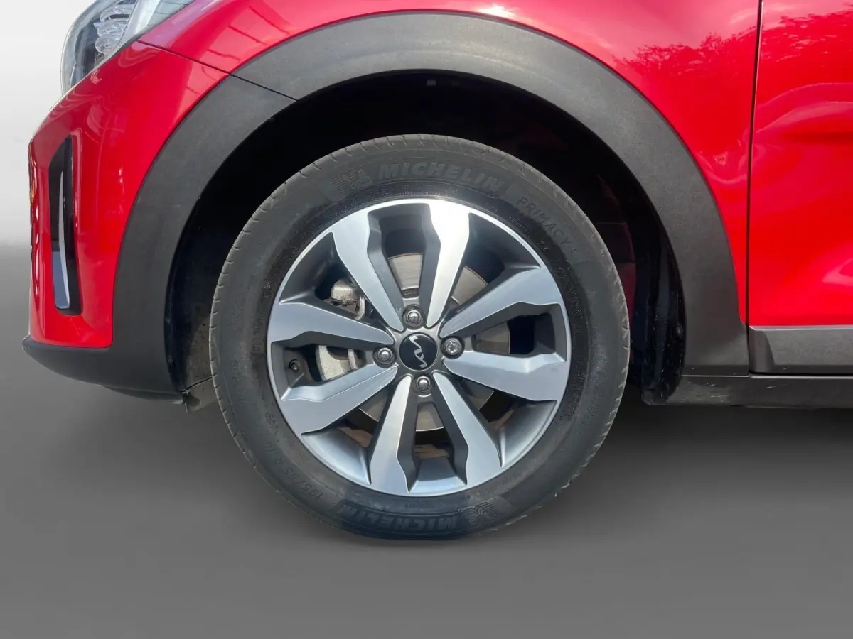 1.0 T-GDi MHEV DynamicPlusLine | Automaat | Climate Control | Cruise Control | Camera | Navigatie | Privacy Glass |
