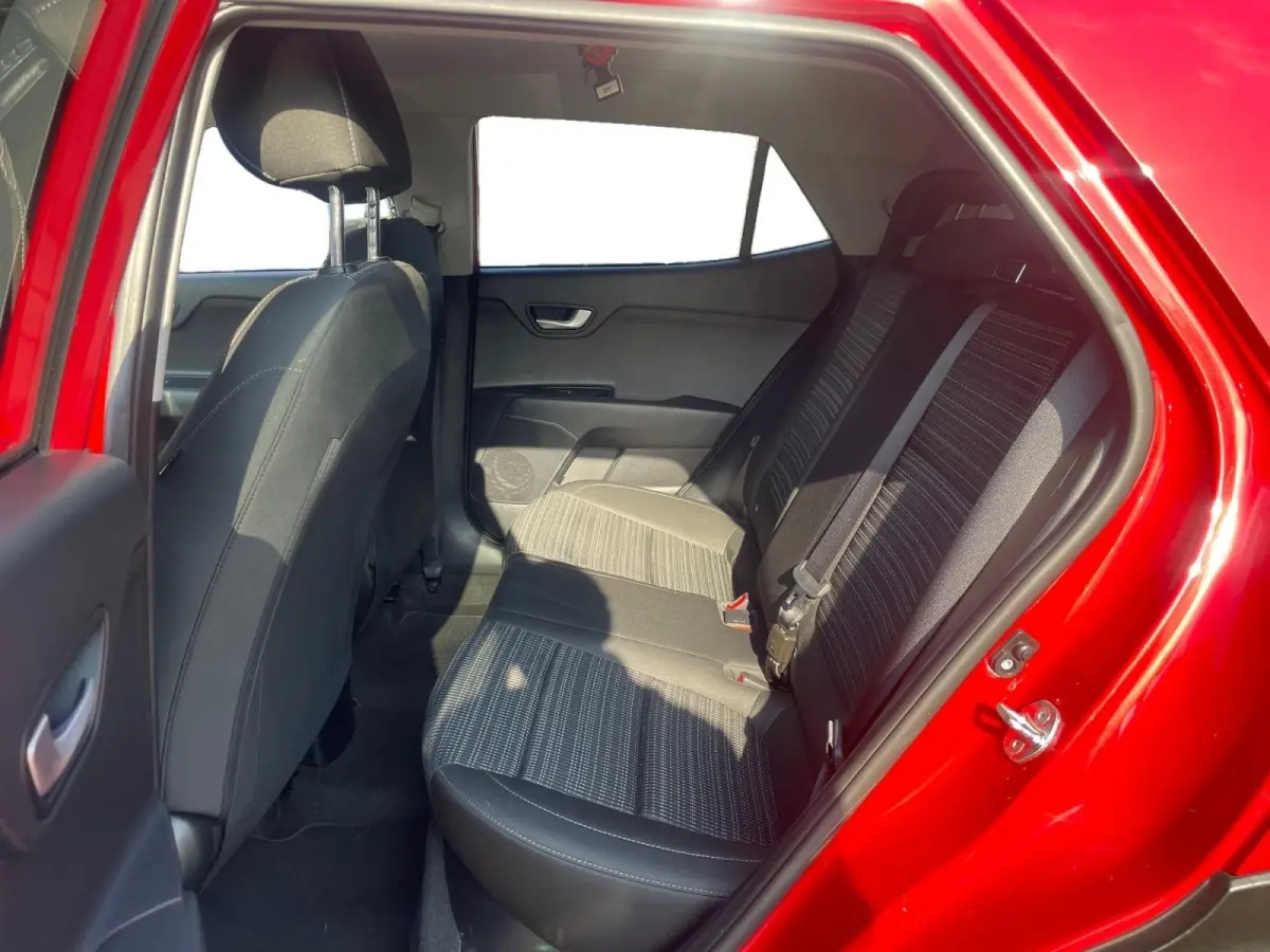 1.0 T-GDi MHEV DynamicPlusLine | Automaat | Climate Control | Cruise Control | Camera | Navigatie | Privacy Glass |