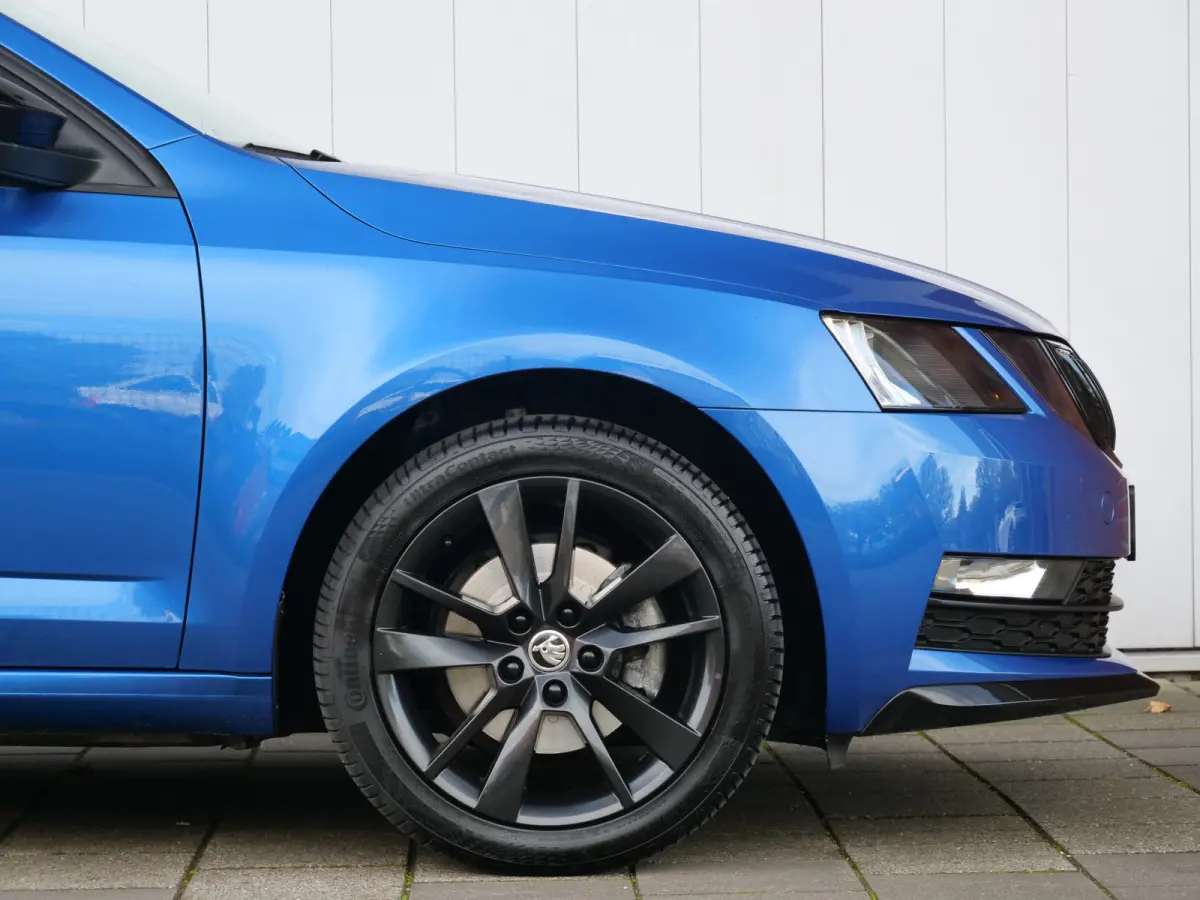 1.0 TSI Greentech Sport Business Navigatie / Privacy glas / 17 Inch