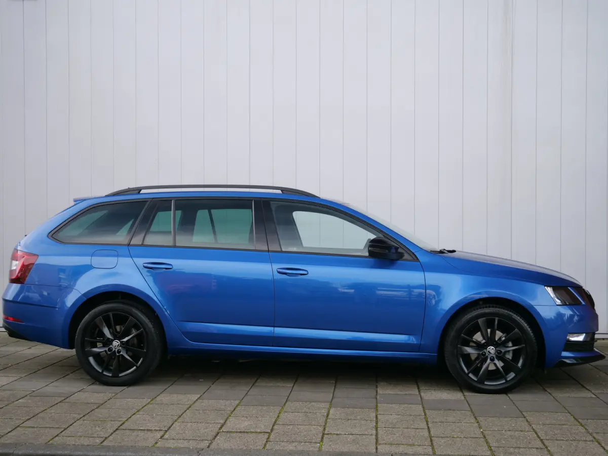 1.0 TSI Greentech Sport Business Navigatie / Privacy glas / 17 Inch