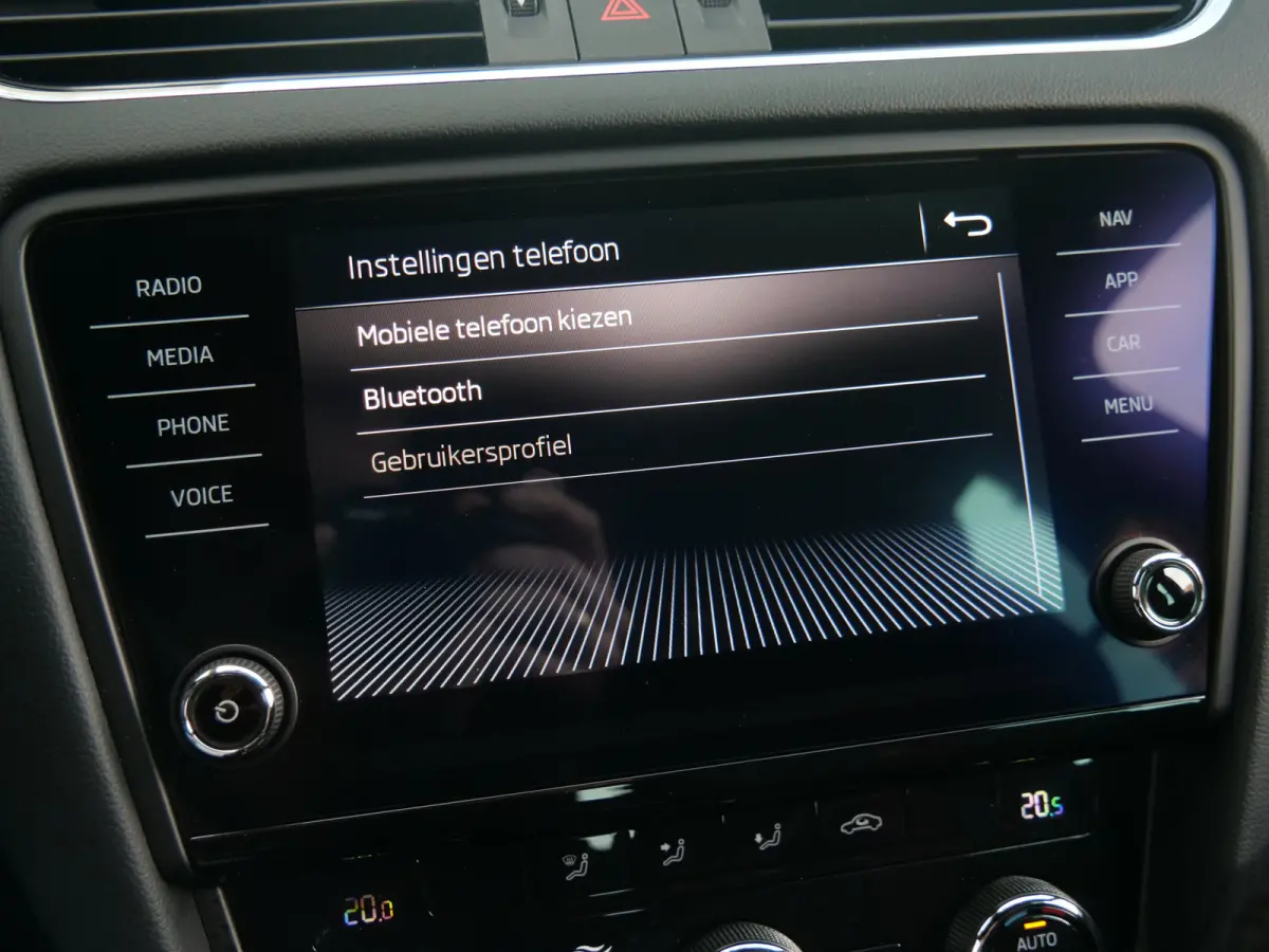 1.0 TSI Greentech Sport Business Navigatie / Privacy glas / 17 Inch