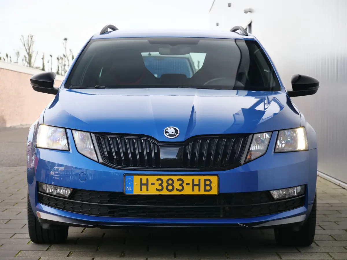 1.0 TSI Greentech Sport Business Navigatie / Privacy glas / 17 Inch