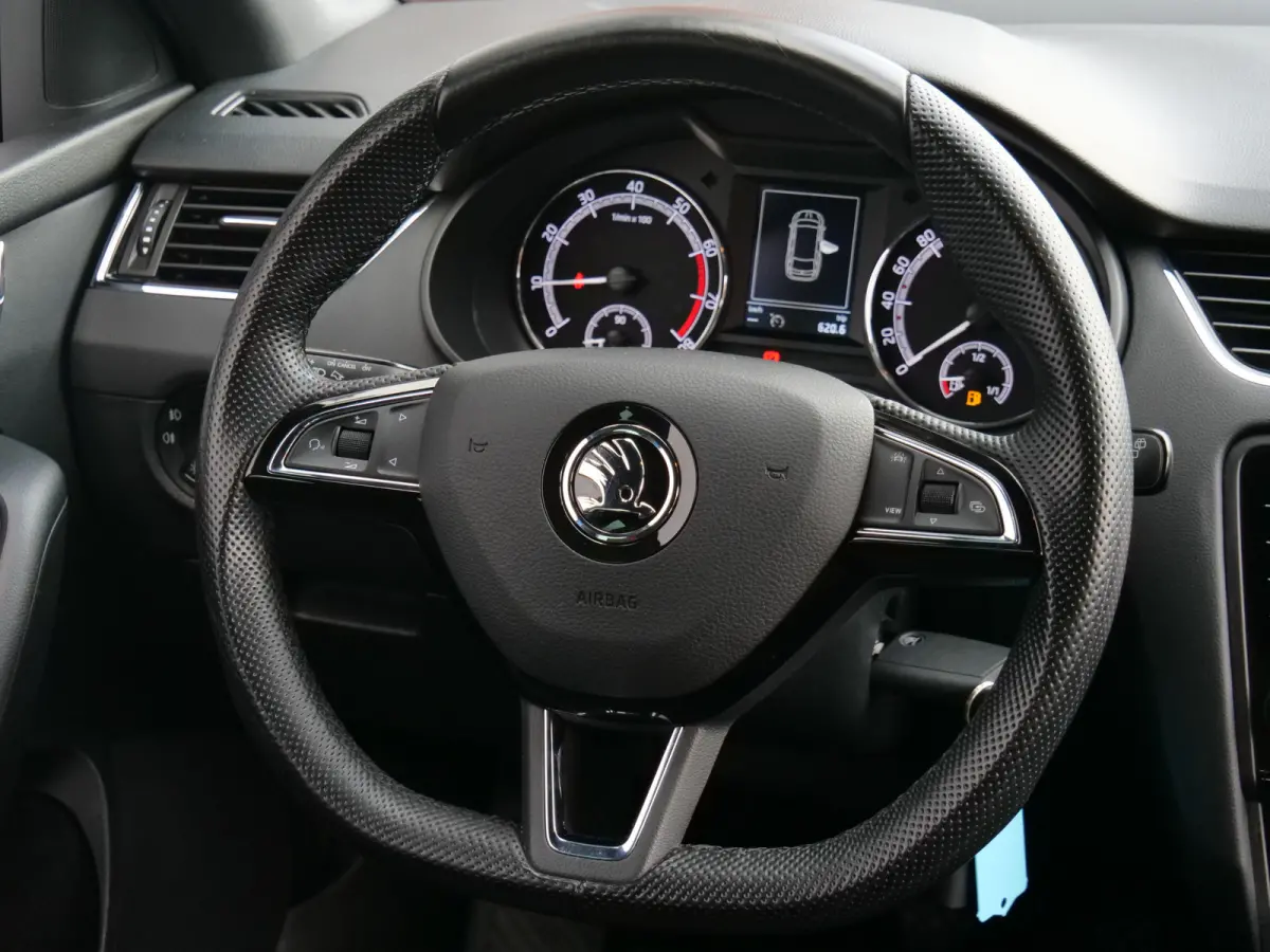 1.0 TSI Greentech Sport Business Navigatie / Privacy glas / 17 Inch