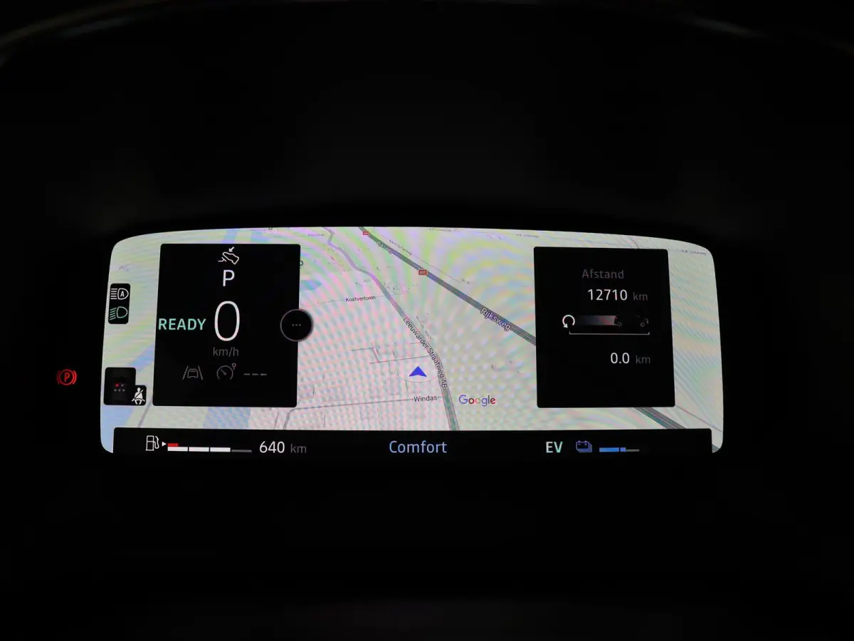E-Tech full hybrid 145pk techno | Navigatie | Achteruitrijcamera | Parkeersensoren voor en achter | Climate control |