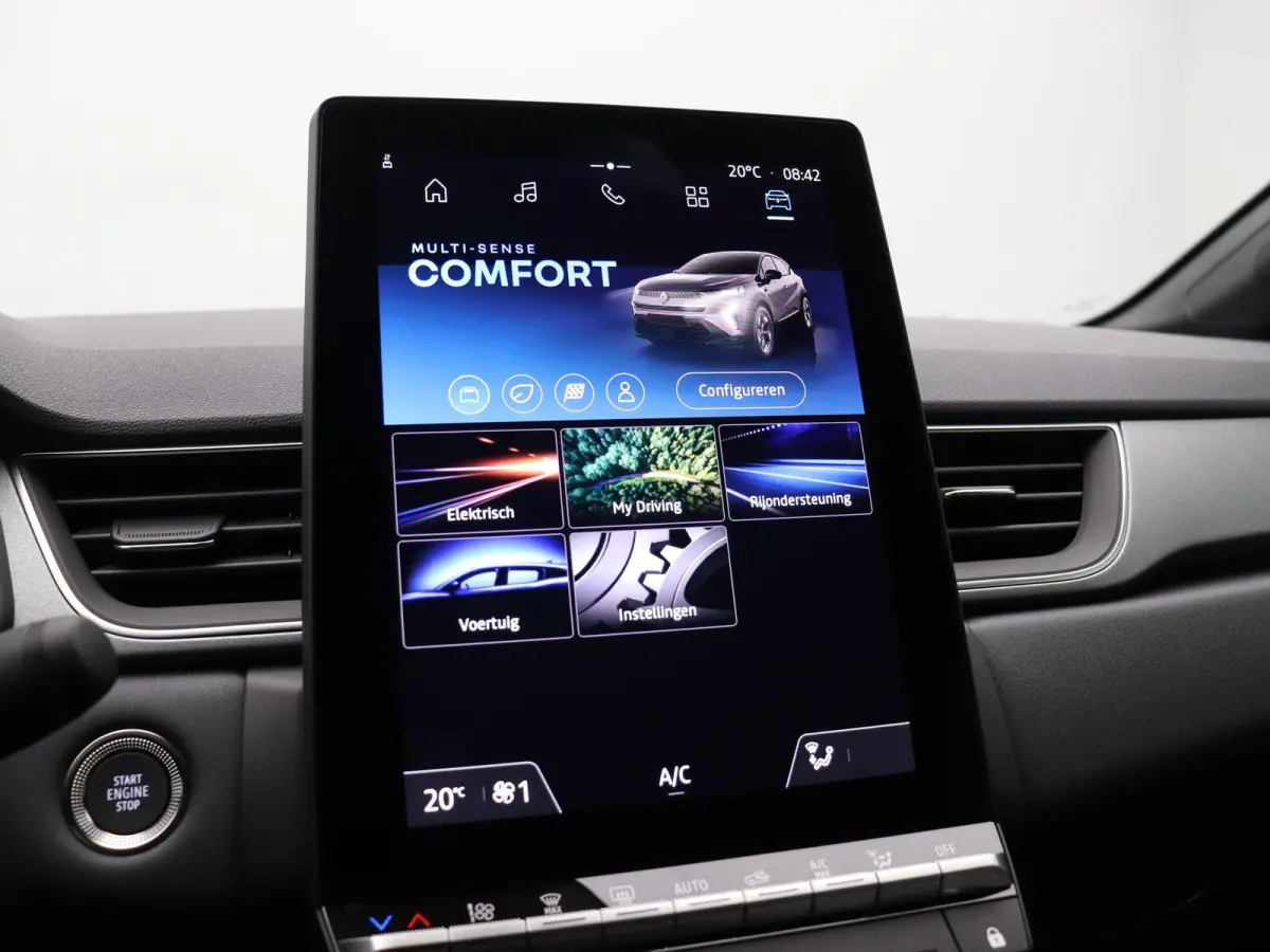 E-Tech full hybrid 145pk techno | Navigatie | Achteruitrijcamera | Parkeersensoren voor en achter | Climate control |