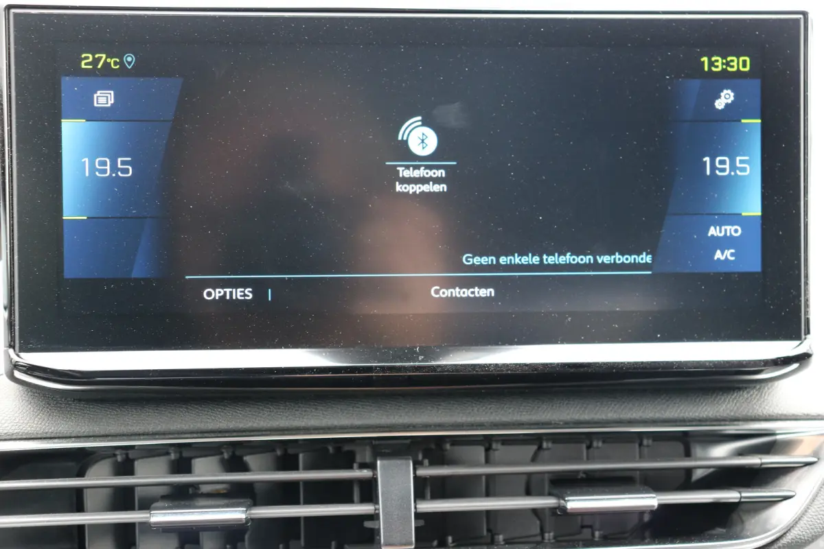1.6 HYbrid 225 Allure Pack Business | Navi | Camera | PDC V+A | Cruise control | Keyless entry | LMV 18 " |