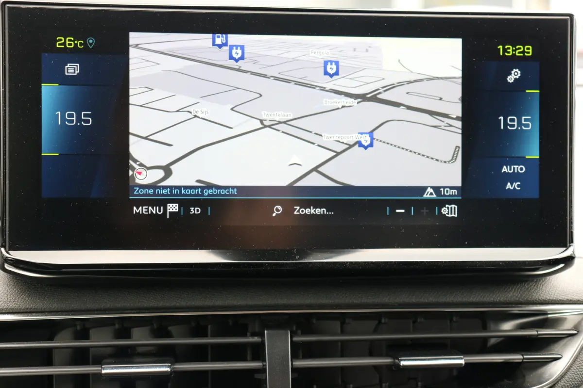 1.6 HYbrid 225 Allure Pack Business | Navi | Camera | PDC V+A | Cruise control | Keyless entry | LMV 18 " |