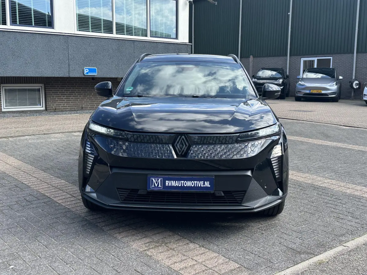EV87 long range esprit Alpine VAN:43.900,- VOOR:40.770,- UW HERFSTVOORDEEL:3.130,-16K KM! | STOEL + STUURVERWARMING | ELEK. ACHTERKLEP | KEYLESS | DODEHOEK | ADAP. CRUISE | ALL IN RIJKLAAR P
