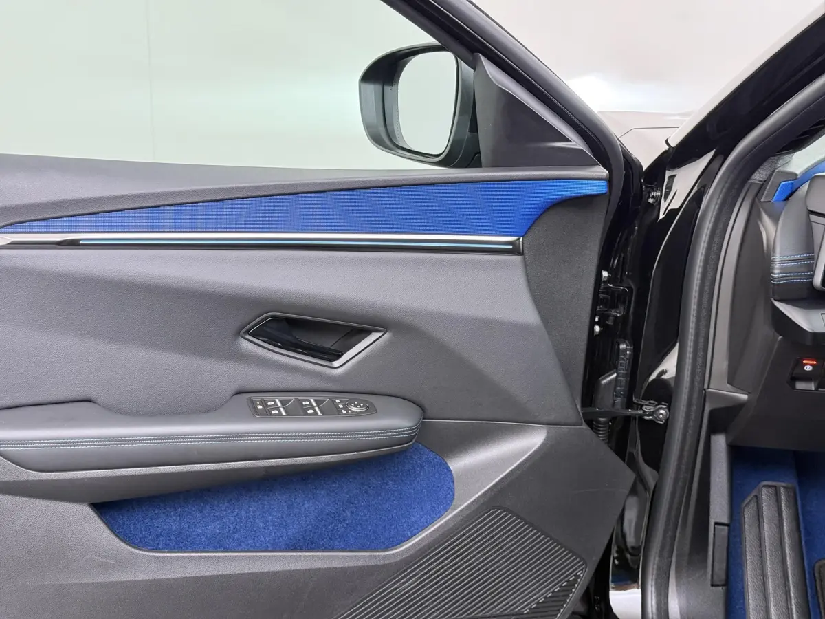 EV87 long range esprit Alpine 16K KM! | STOEL + STUURVERWARMING | ELEK. ACHTERKLEP | KEYLESS | DODEHOEK | ADAP. CRUISE | ALL IN RIJKLAAR PRIJS! |