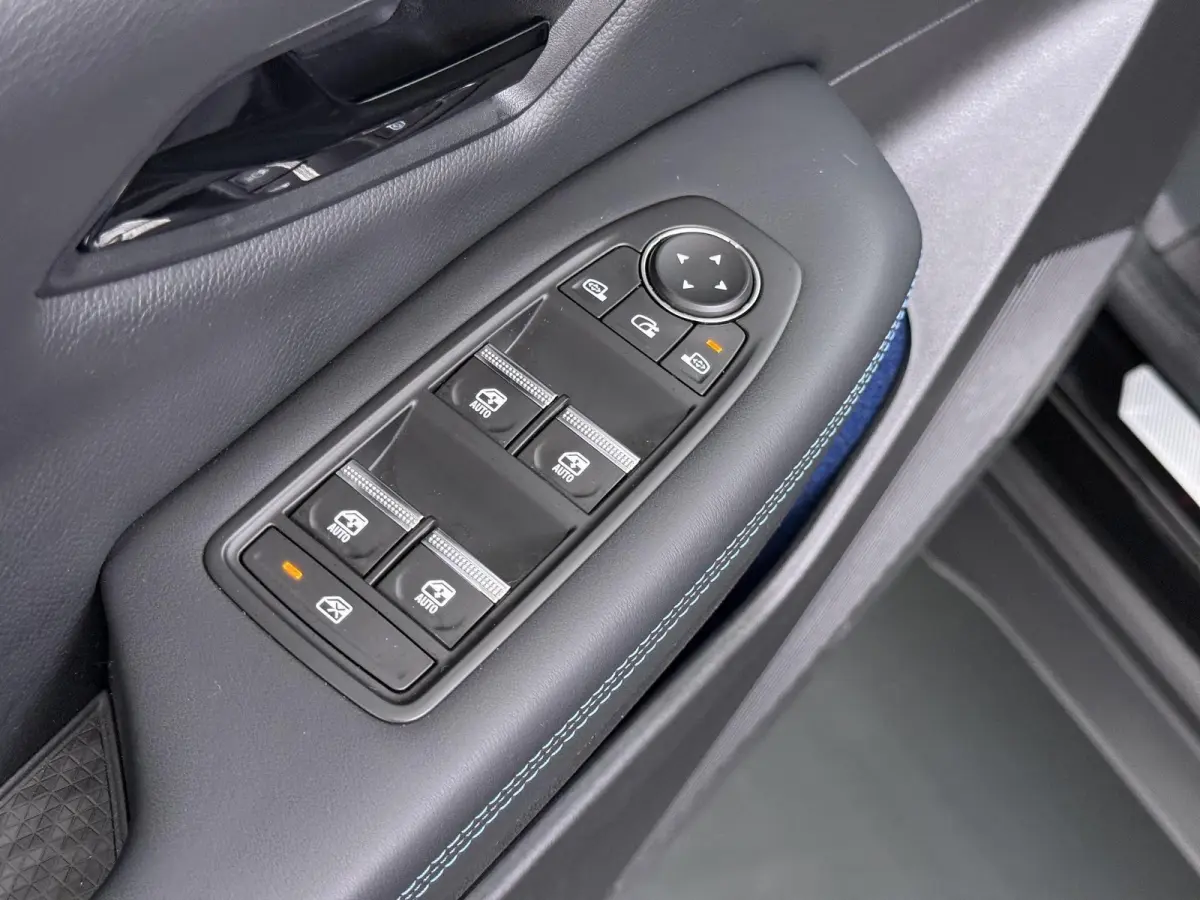 EV87 long range esprit Alpine 16K KM! | STOEL + STUURVERWARMING | ELEK. ACHTERKLEP | KEYLESS | DODEHOEK | ADAP. CRUISE | ALL IN RIJKLAAR PRIJS! |