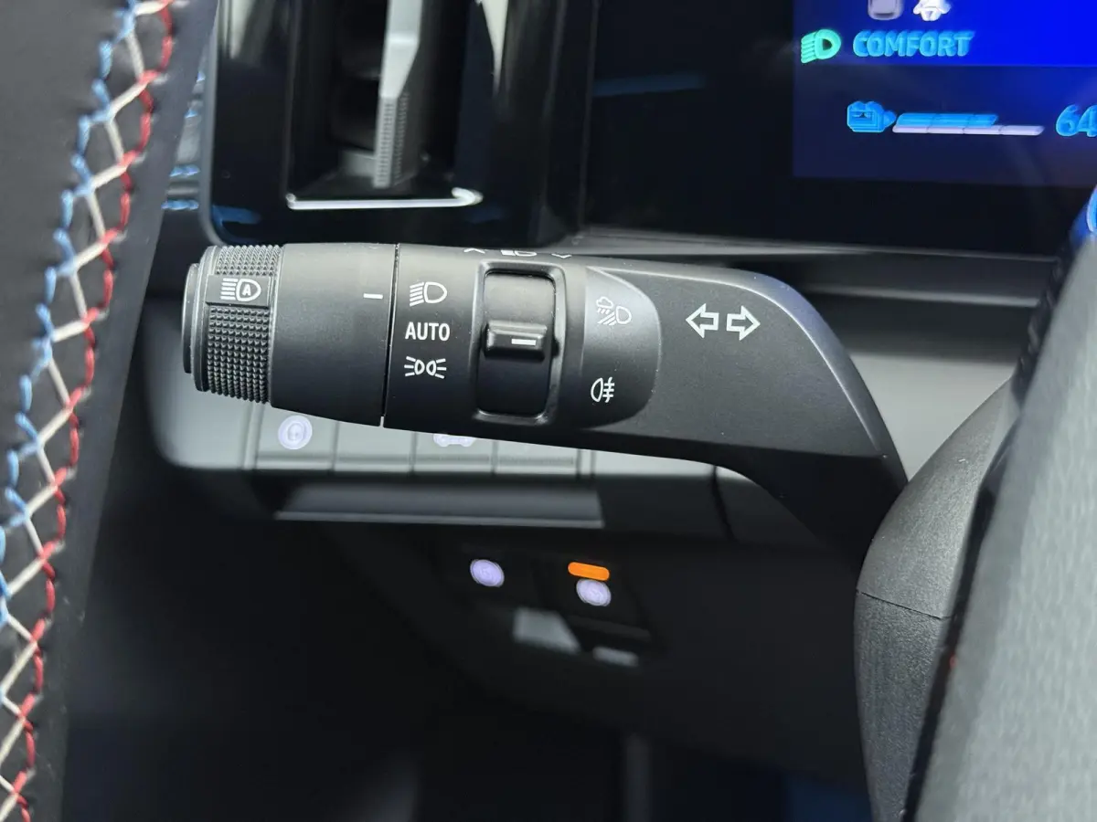 EV87 long range esprit Alpine 16K KM! | STOEL + STUURVERWARMING | ELEK. ACHTERKLEP | KEYLESS | DODEHOEK | ADAP. CRUISE | ALL IN RIJKLAAR PRIJS! |