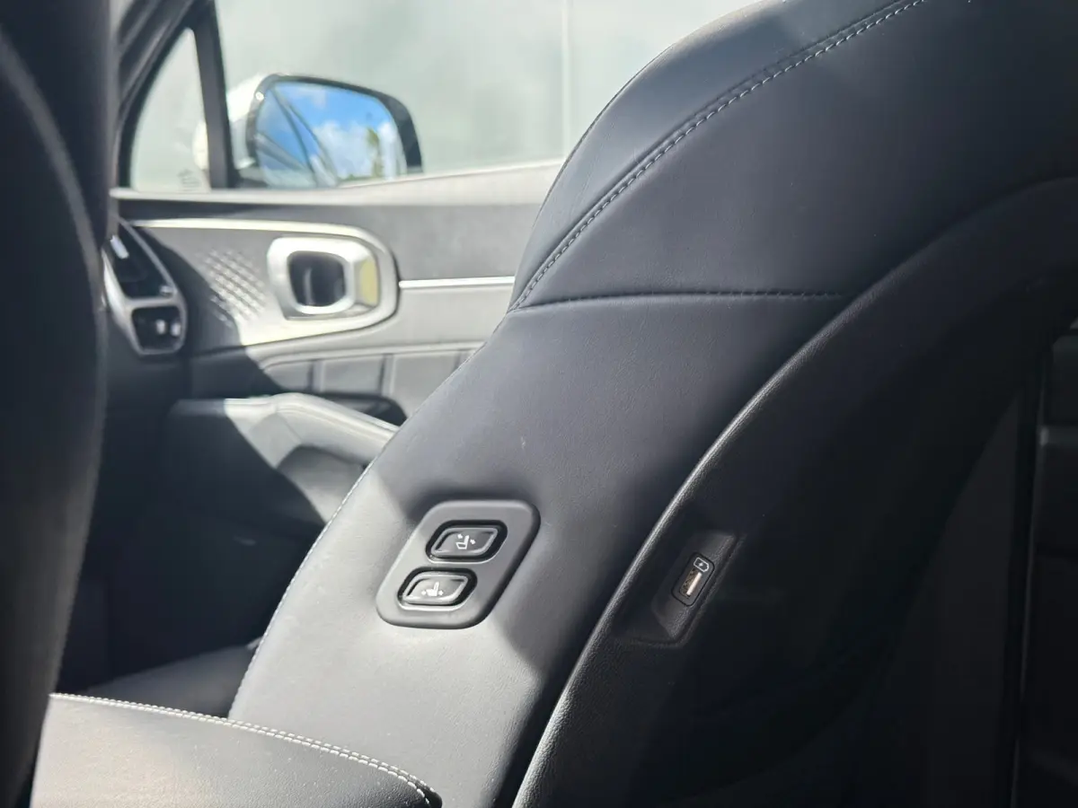 1.6 T-GDI Plug-in Hybrid 4WD ExecutiveLine 7p.