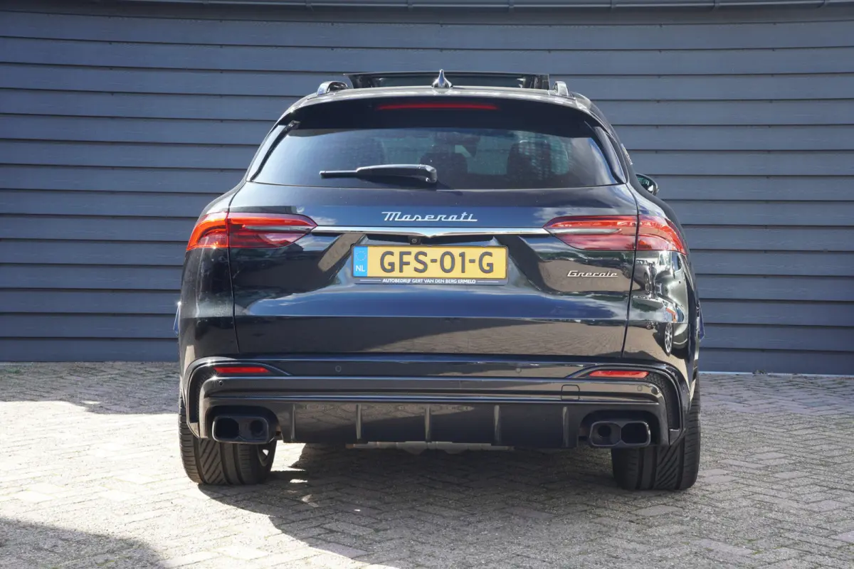3.0 V6 Trofeo - PANODAK - TREKHAAK - HEAD UP - 360 CAMERA - SONUS FABER -