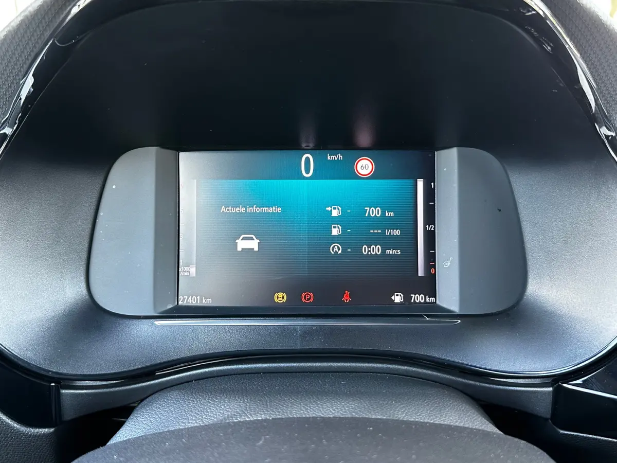 1.2 Turbo 100 PK GS | CLIMATE CONTROL| DODEHOEK DETECTIE| KEYLESS ENTRY & START| DRAADLOZE TELEFOONLADER| LED| NAVIGATIE + APPLE CARPLAY/ANDROID AUTO| CAMERA + PARKEERSENSOREN| BROEKHUIS OND