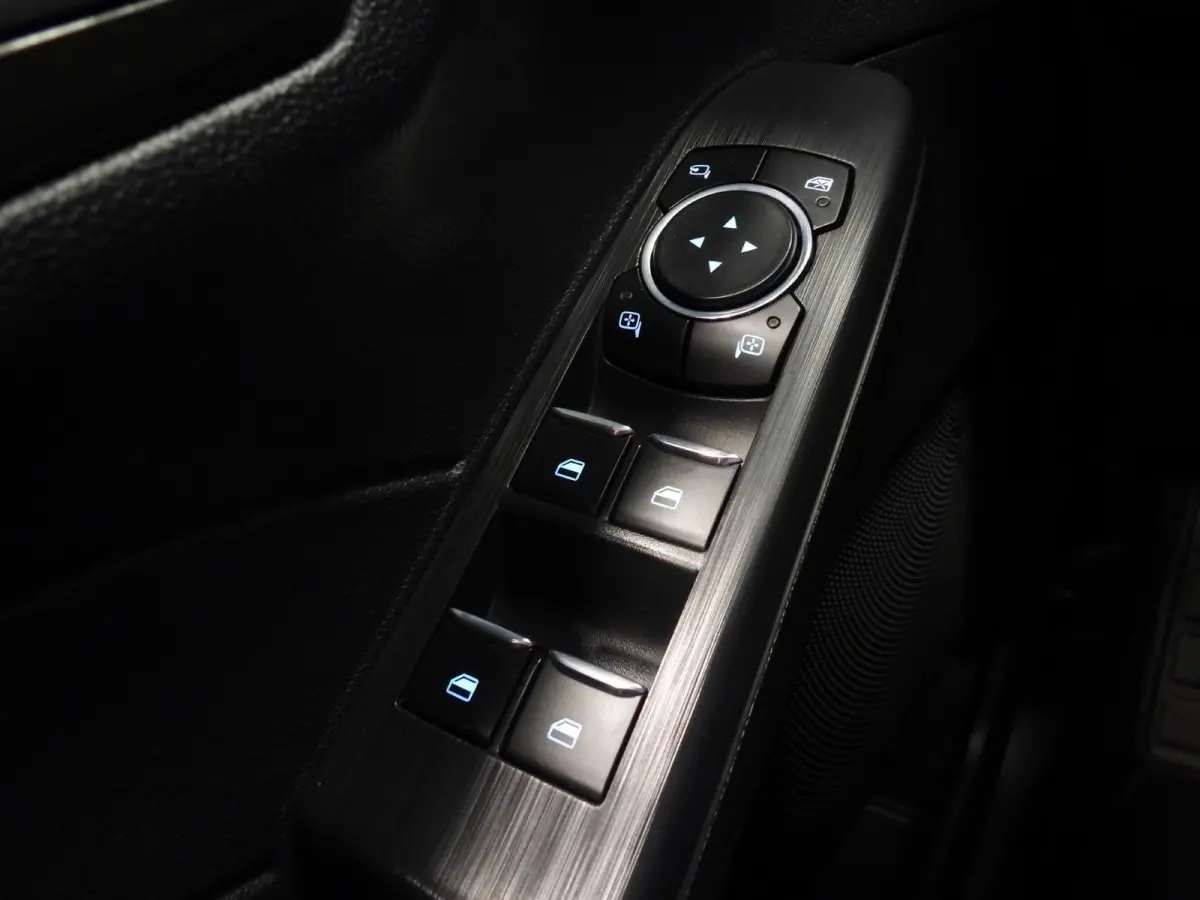 2.5 PHEV Plug-In Vignale LEER/MEMORY/B&O/HEAD-UP/LED/18"LMV!