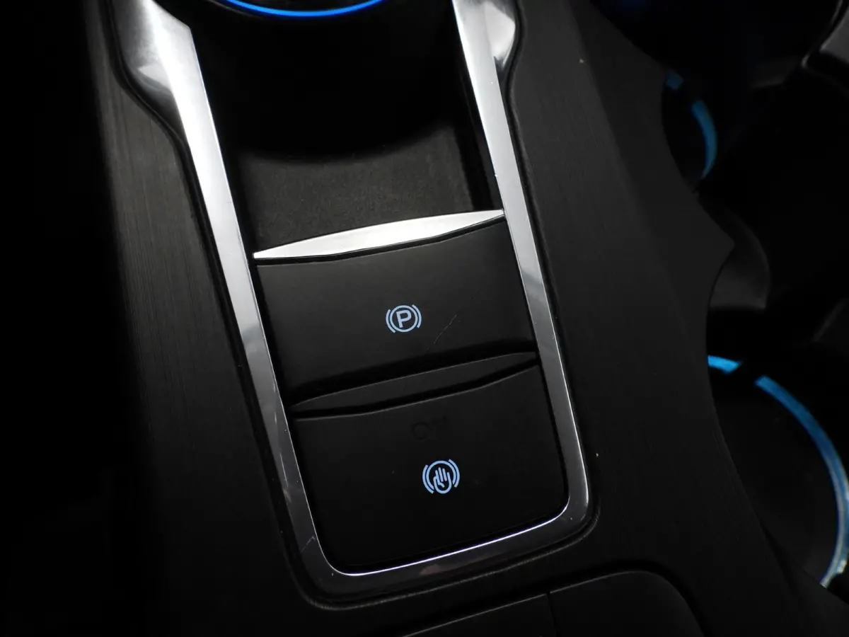 2.5 PHEV Plug-In Vignale LEER/MEMORY/B&O/HEAD-UP/LED/18"LMV!
