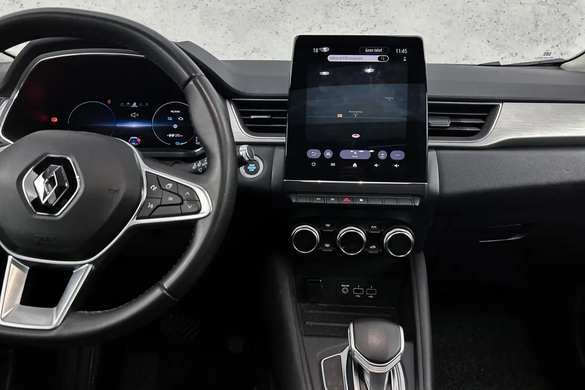 1.6 E-Tech Plug-in Hybrid 160 | Camera | Trekhaak | Cruise control