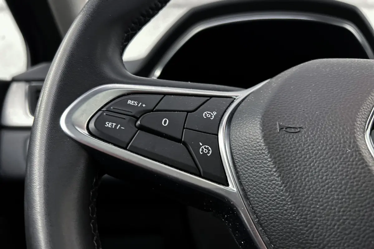 1.6 E-Tech Plug-in Hybrid 160 | Camera | Trekhaak | Cruise control