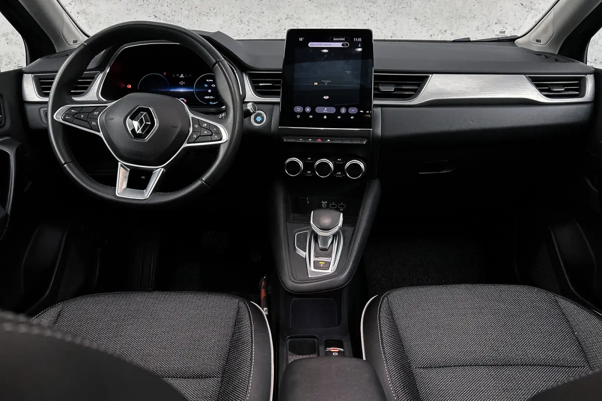 1.6 E-Tech Plug-in Hybrid 160 | Camera | Trekhaak | Cruise control