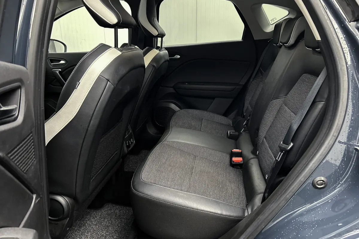 1.6 E-Tech Plug-in Hybrid 160 | Camera | Trekhaak | Cruise control