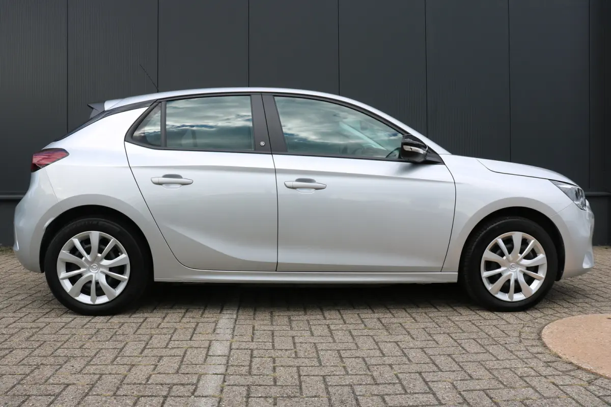 e Edition | Parkeersensor achter | Cruise control | Navi by App | SOH 100% |  Airco | Stuur verwarmbaar |