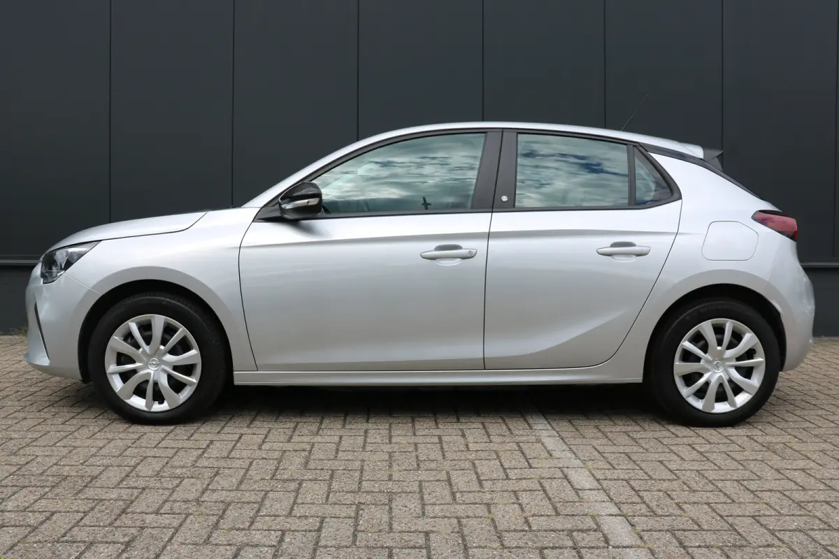e Edition | Parkeersensor achter | Cruise control | Navi by App | SOH 100% |  Airco | Stuur verwarmbaar |