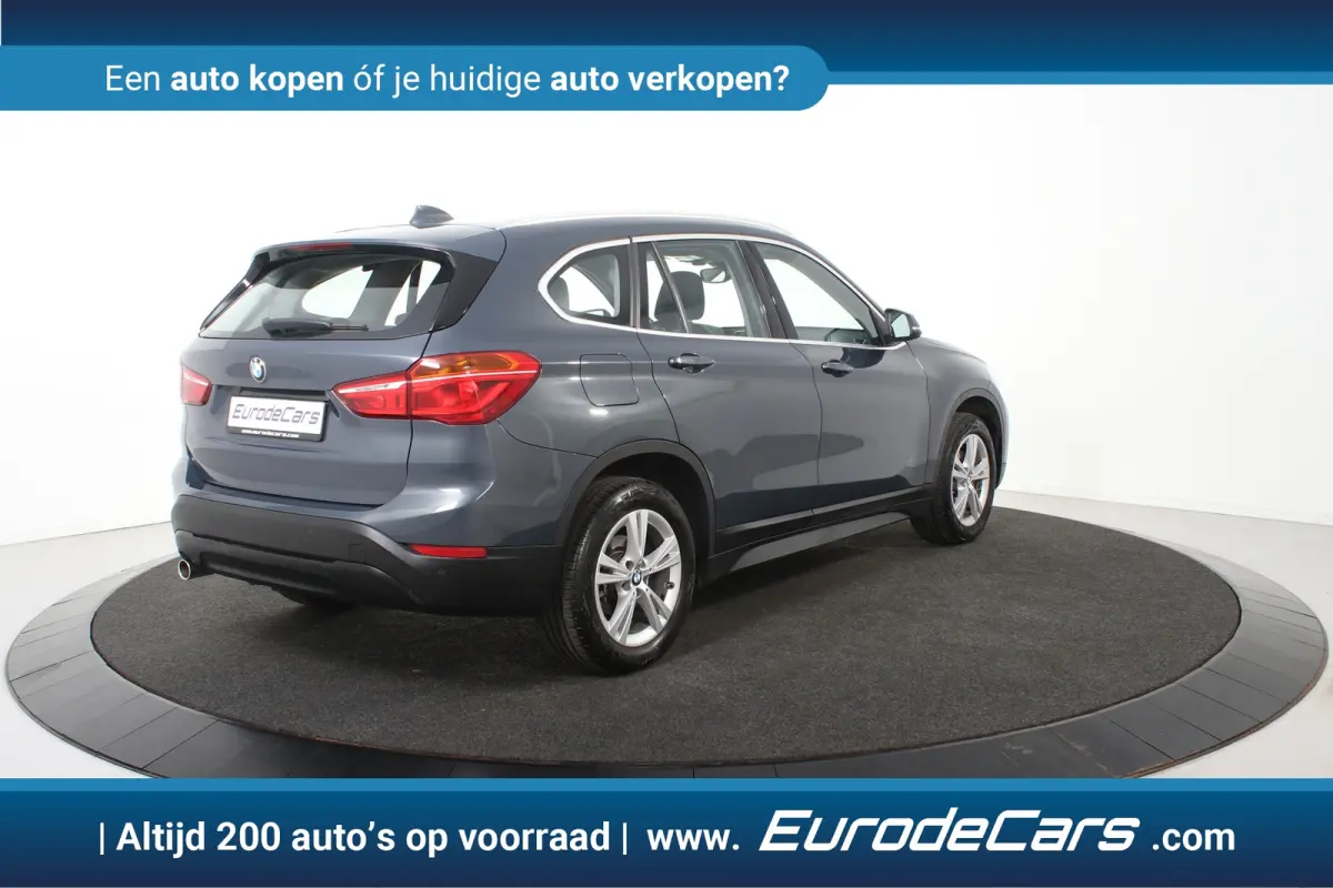 sDrive18i*1ste Eigenaar*Leer*Navigatie*Trekhaak*Carplay*