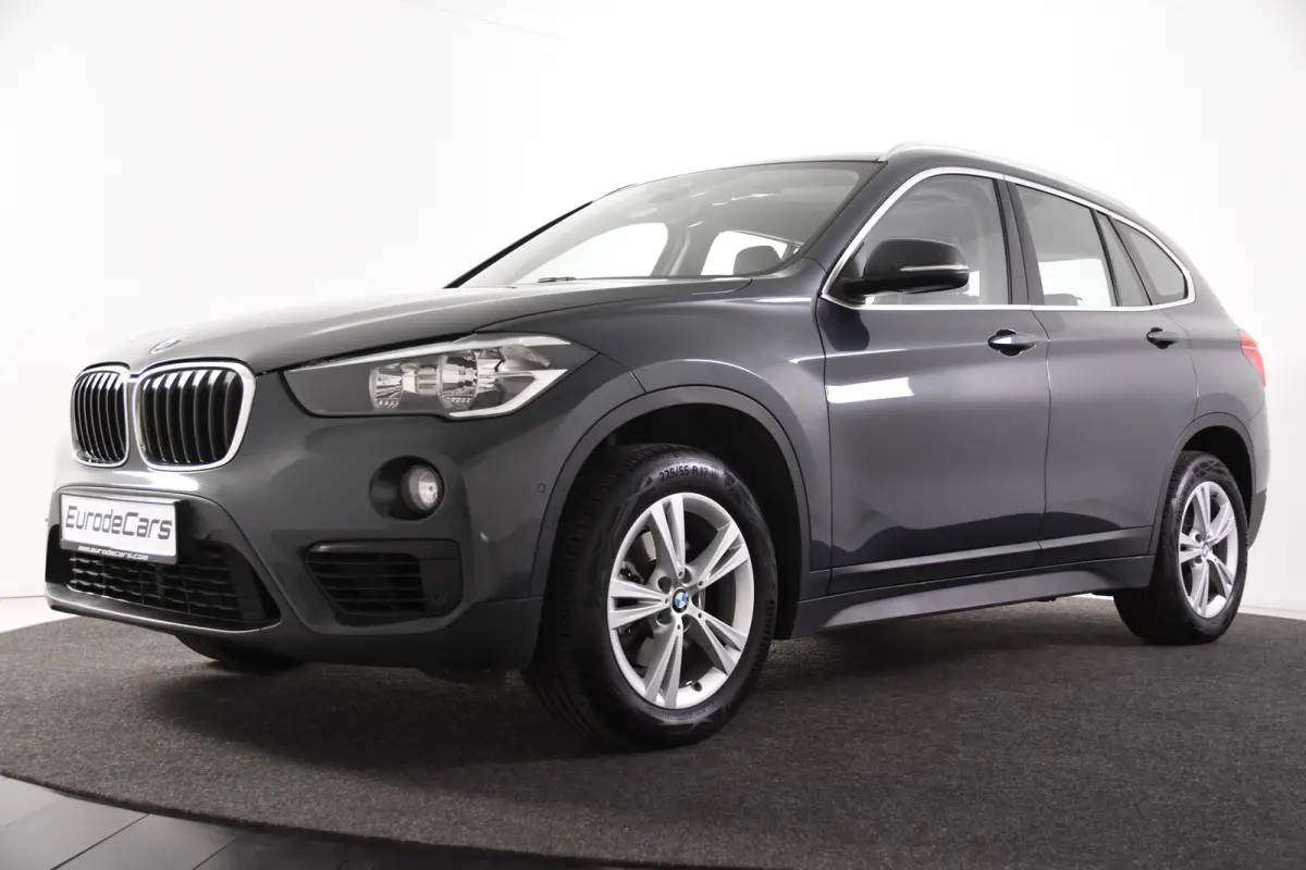 sDrive18i*1ste Eigenaar*Leer*Navigatie*Trekhaak*Carplay*