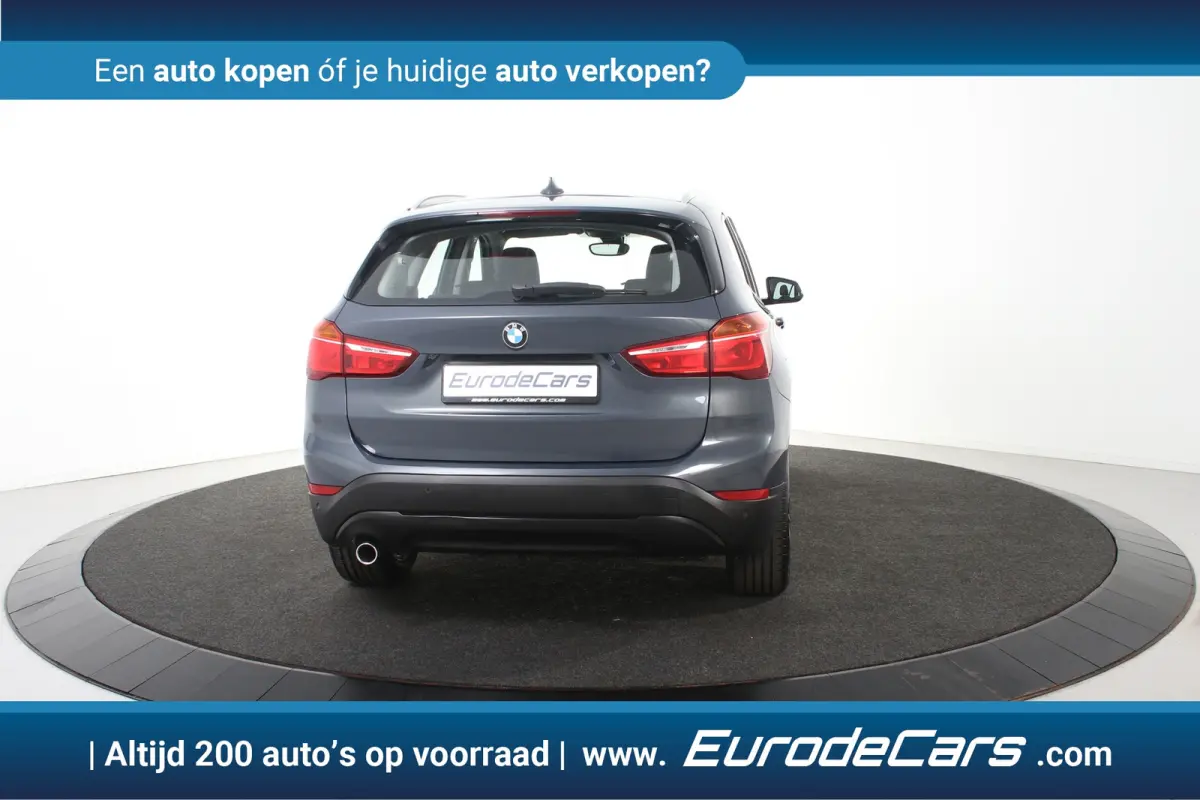 sDrive18i*1ste Eigenaar*Leer*Navigatie*Trekhaak*Carplay*